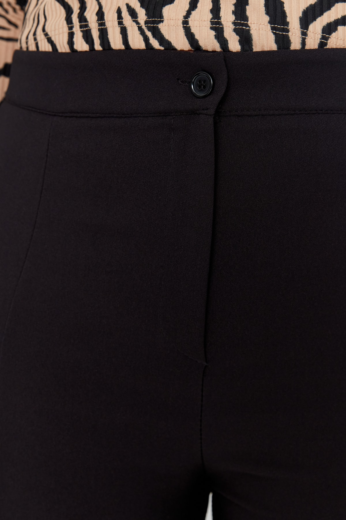 Pantaloni dama Trendyol Curve