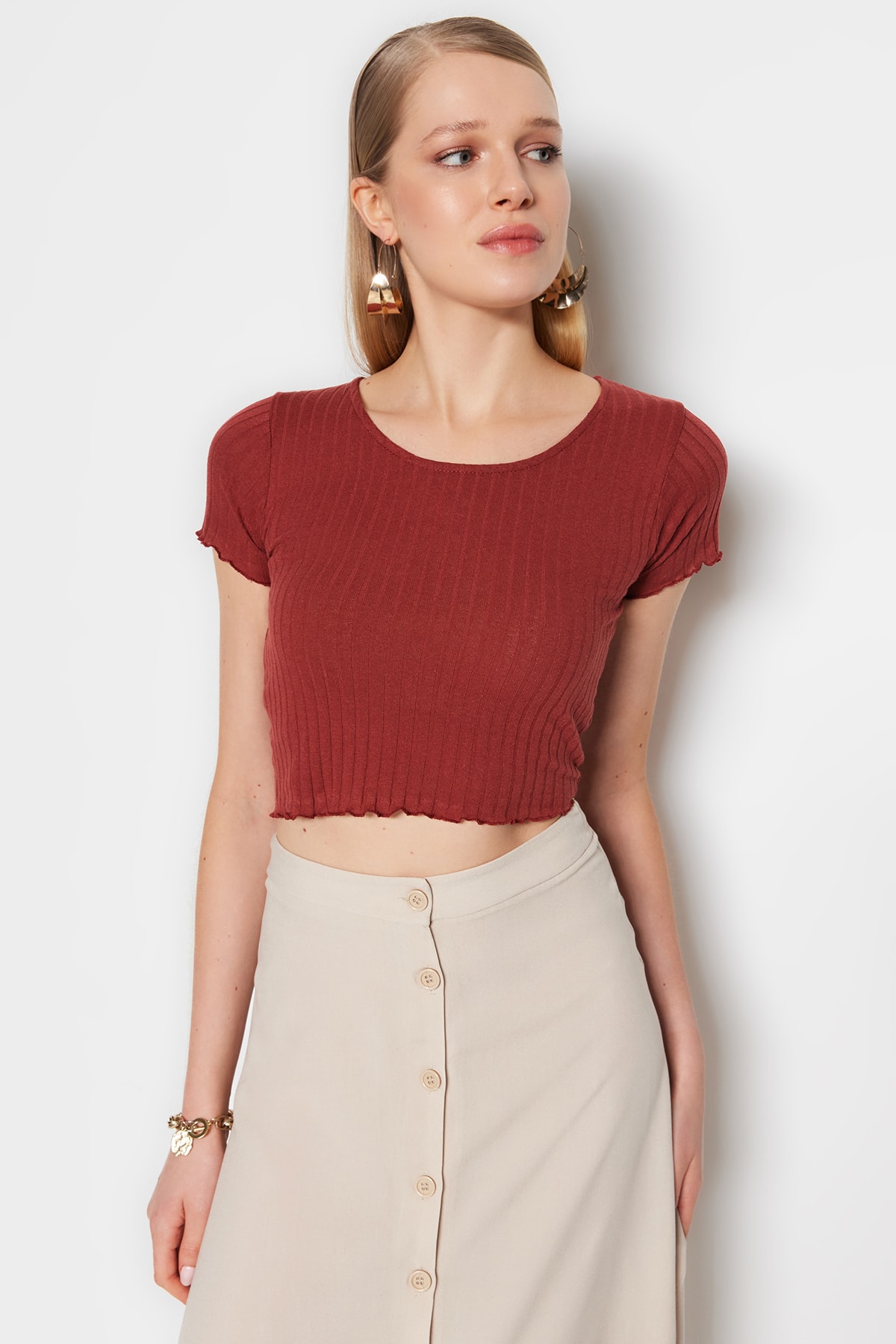 Trendyol Tile Baby Overlock Detail Ribbed Fitted/Situated Pool Neck Crop Knitted Blouse