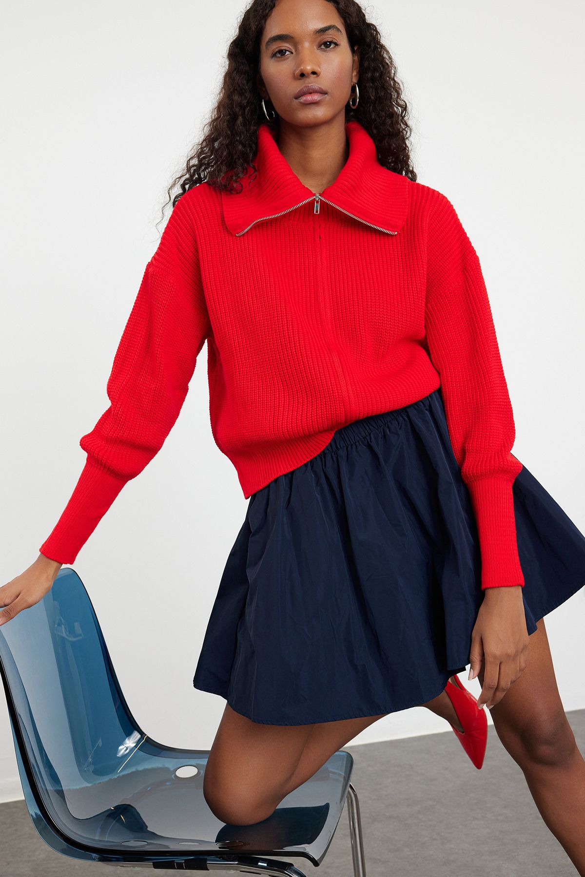 Trendyol Red Turn-down Collar Zippered Knitted Cardigan