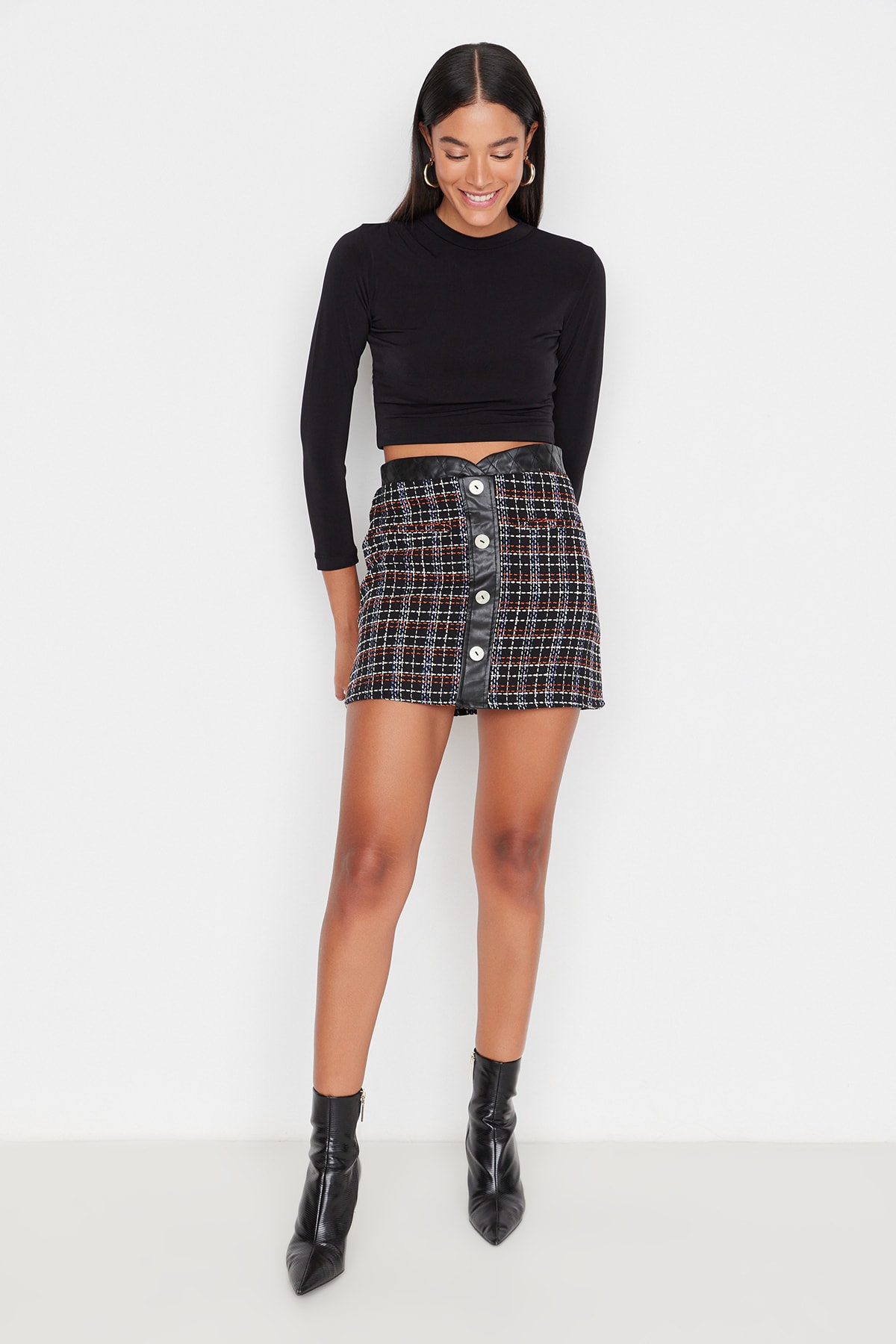 Trendyol Black Skirt With Woven Buttons