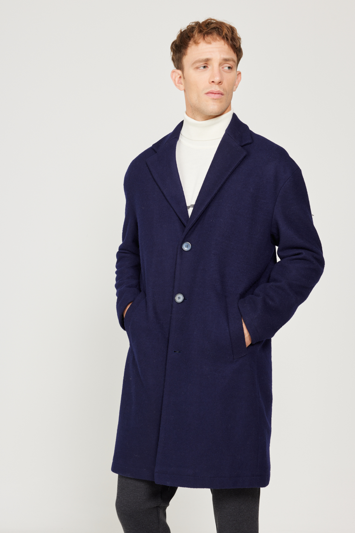 Levně AC&Co / Altınyıldız Classics Men's Navy Blue Oversize Loose Cut Mono Collar Woolen Cuff Coat