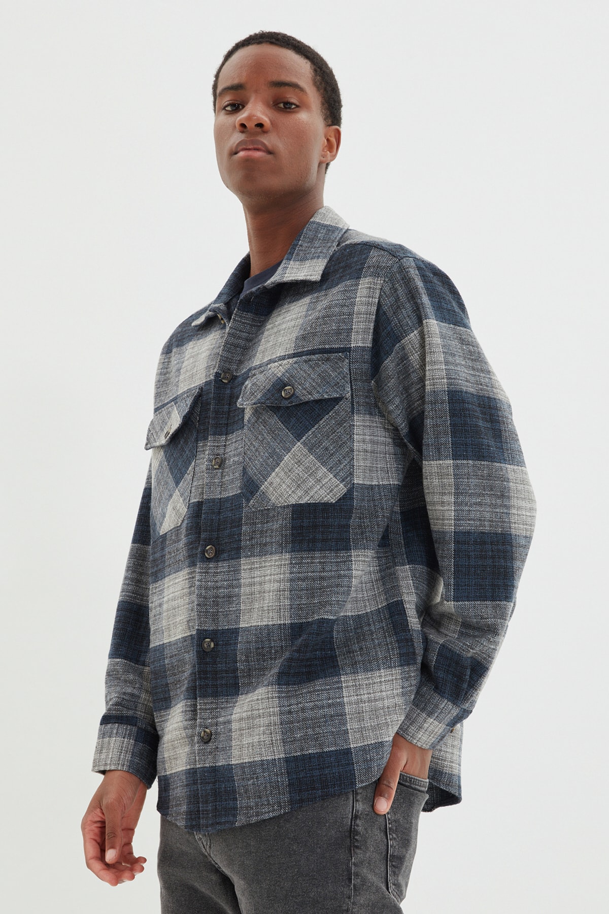 Trendyol Men's Navy Blue Oversize Lumberjack Plaid Shirt