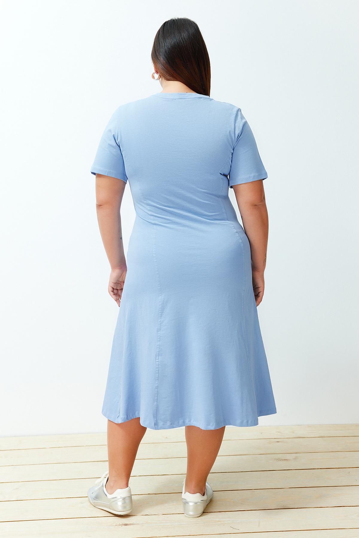 Trendyol Curve Blue Stitching Detailed Midi Knitted Dress