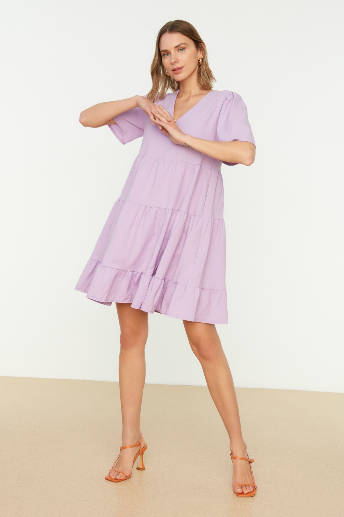 Дамска рокля. Trendyol Wide cut