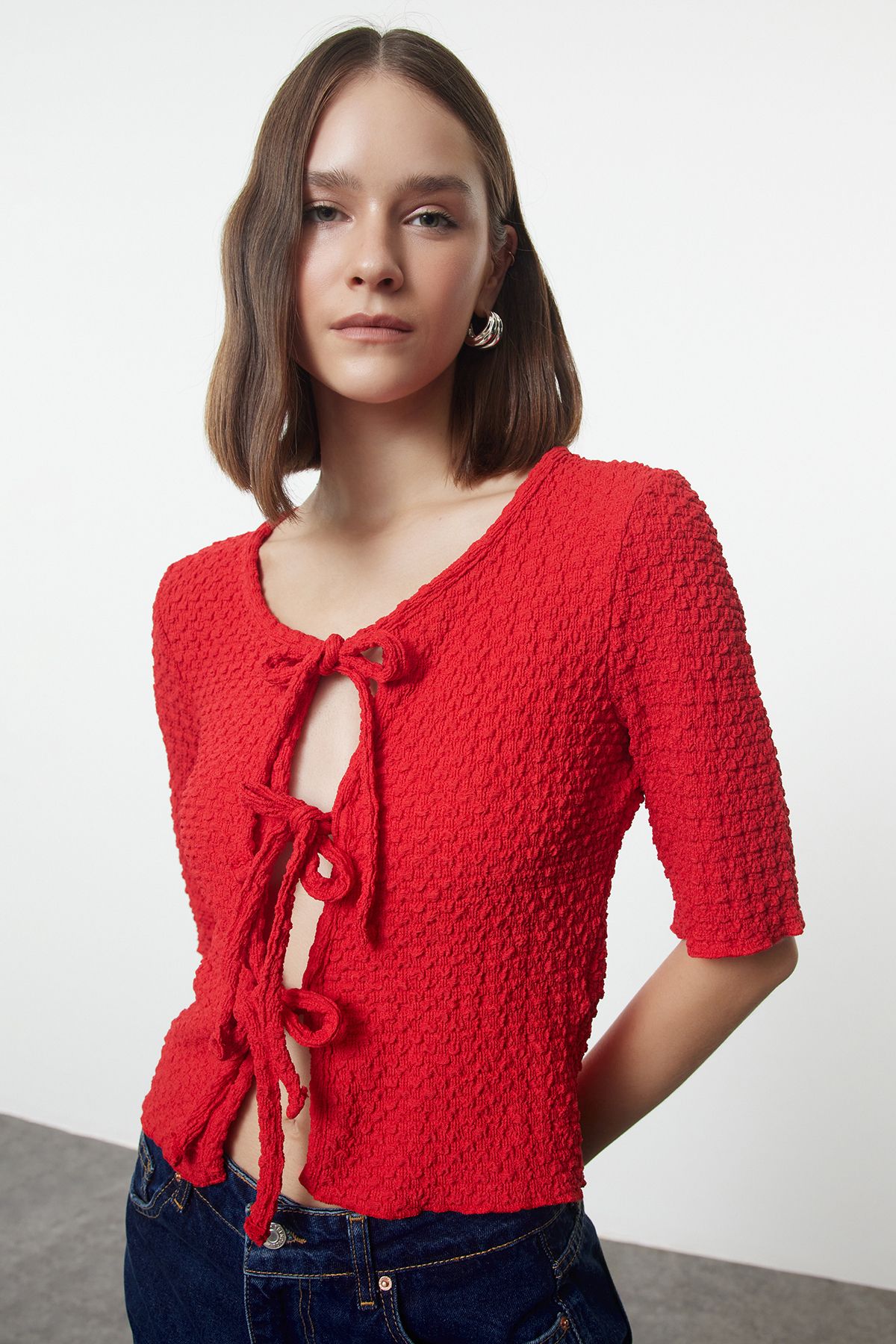 Trendyol Red Textured Fitted/Body-Sit Tie Detailed Flexible Knitted Blouse