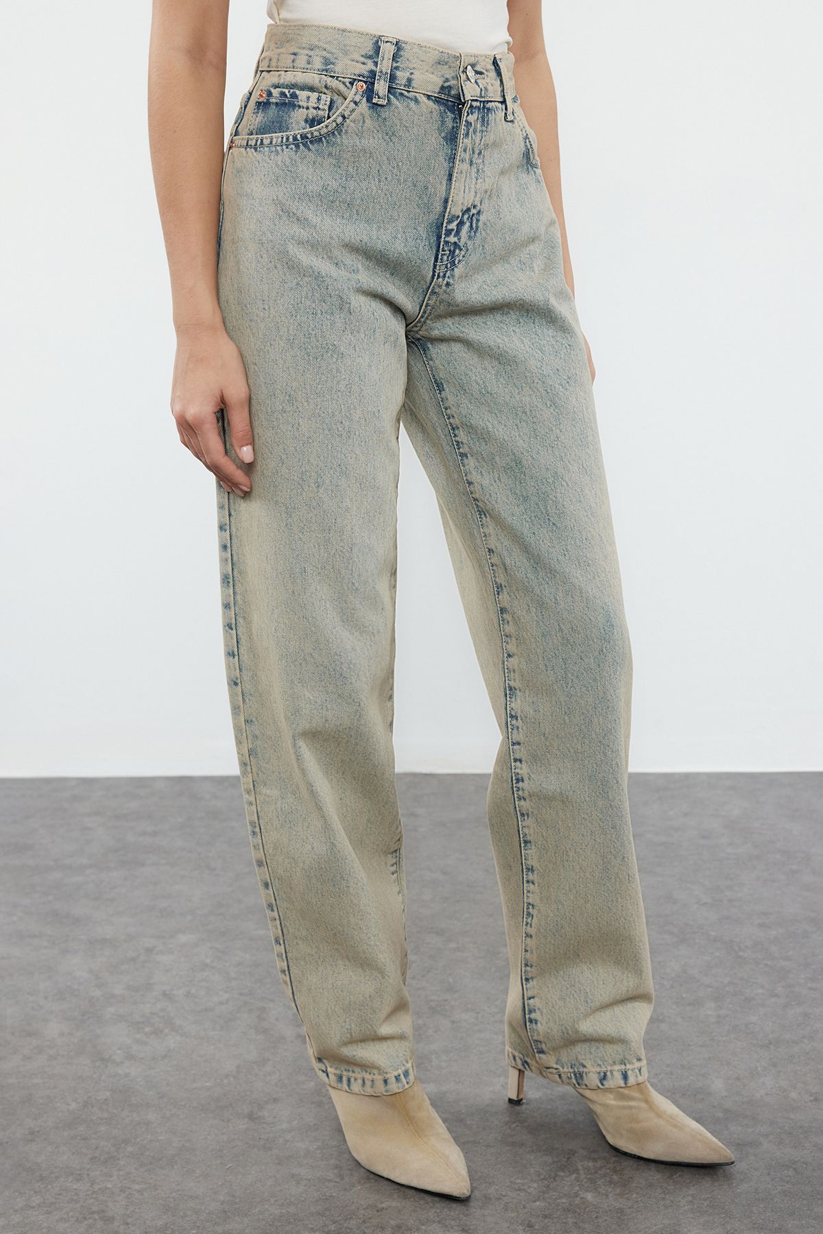 Trendyol Blue More Sustainable Normal Waist Straight Jeans