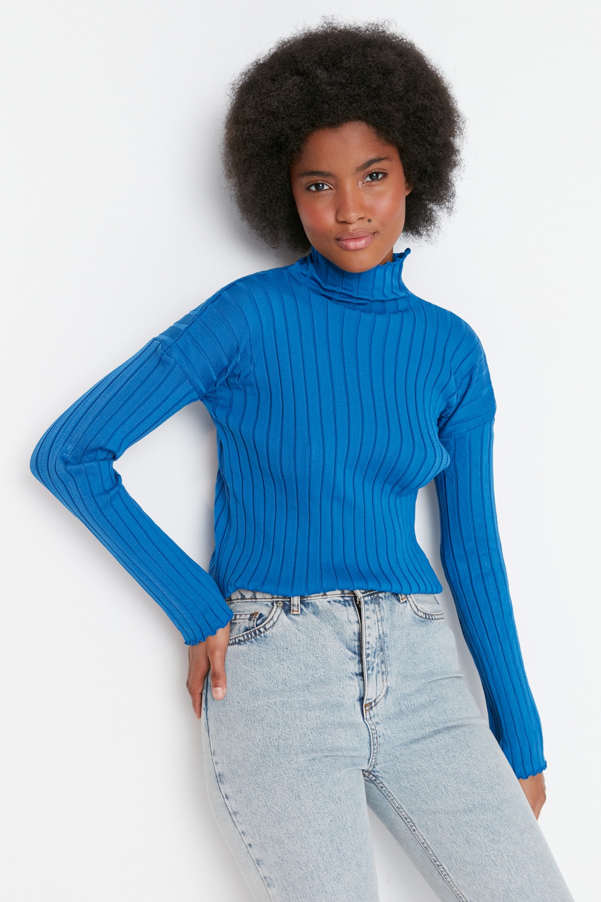 Levně Trendyol Blue Padded Stand Up Knitwear Sweater