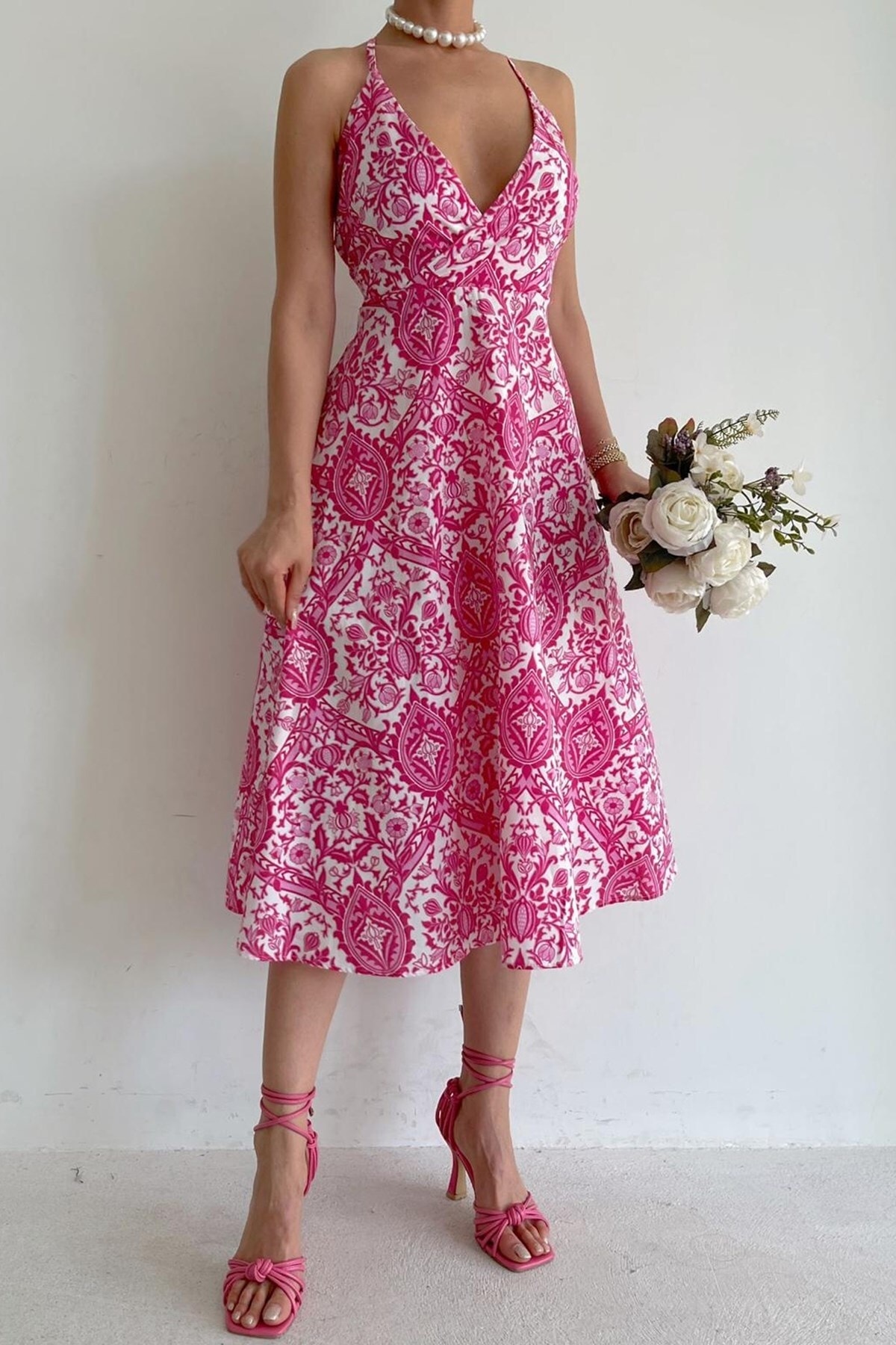 Madmext Pink Patterned Low-cut Midi Dress