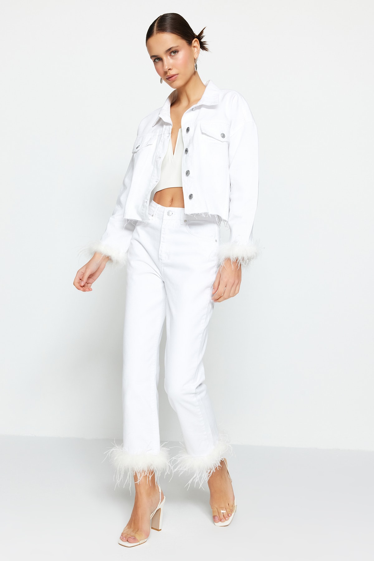 Trendyol White Feather Detailed High Waist Straight Jeans