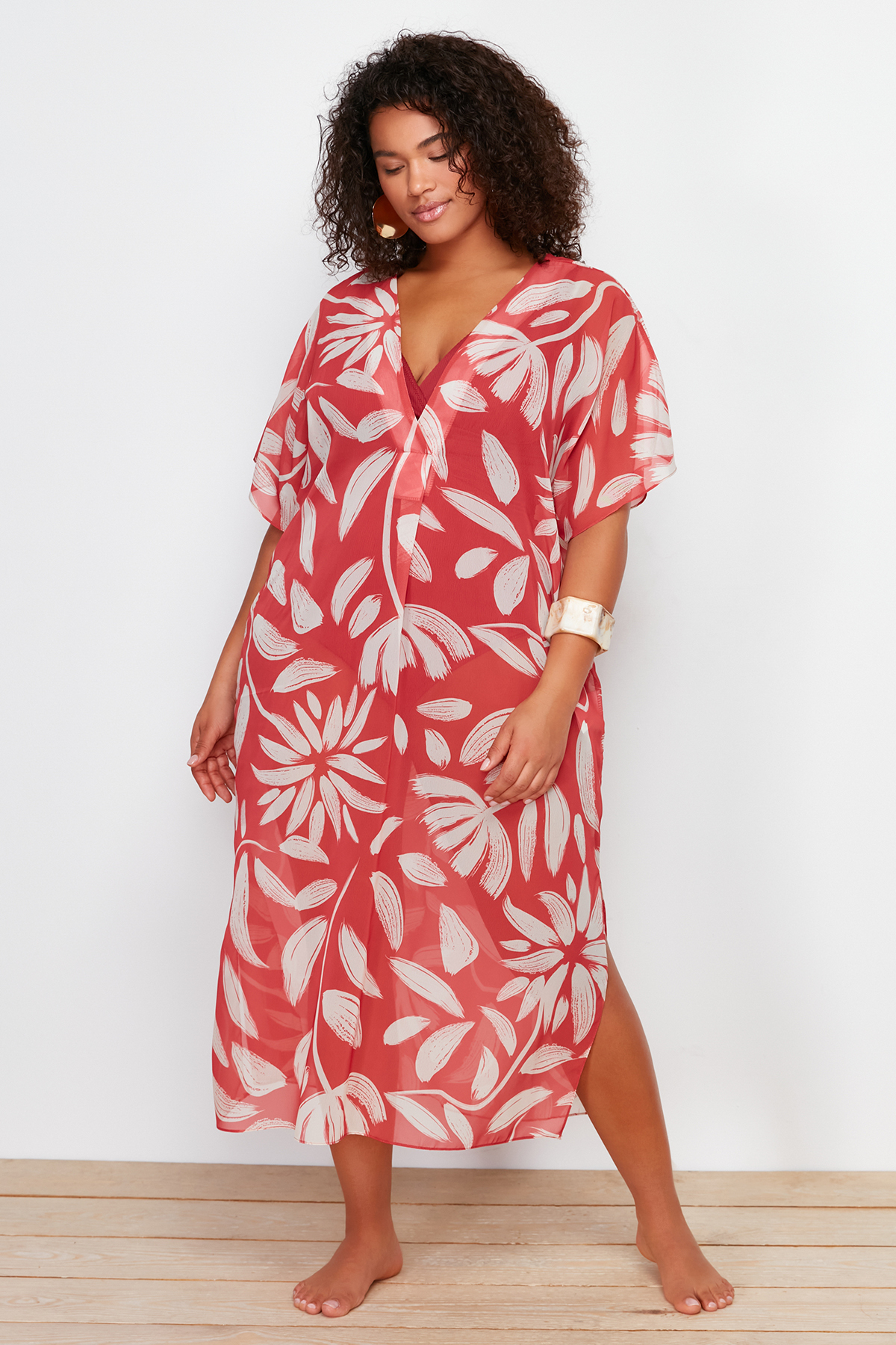 Levně Trendyol Curve Multi Color Tropical Patterned Midi Woven Dress