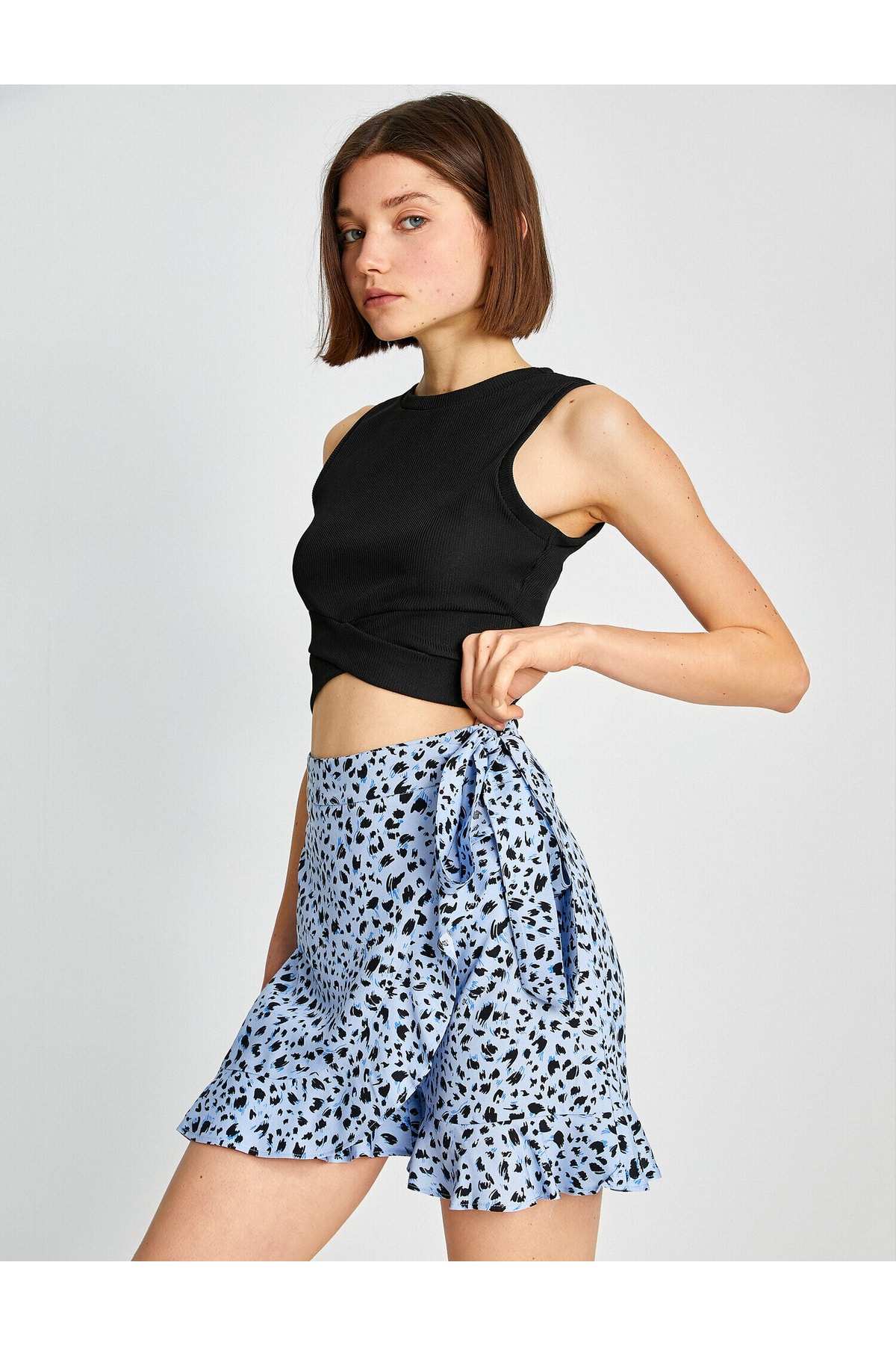 Levně Koton Mini Shorts Skirt Patterned Frill Lacing Detail