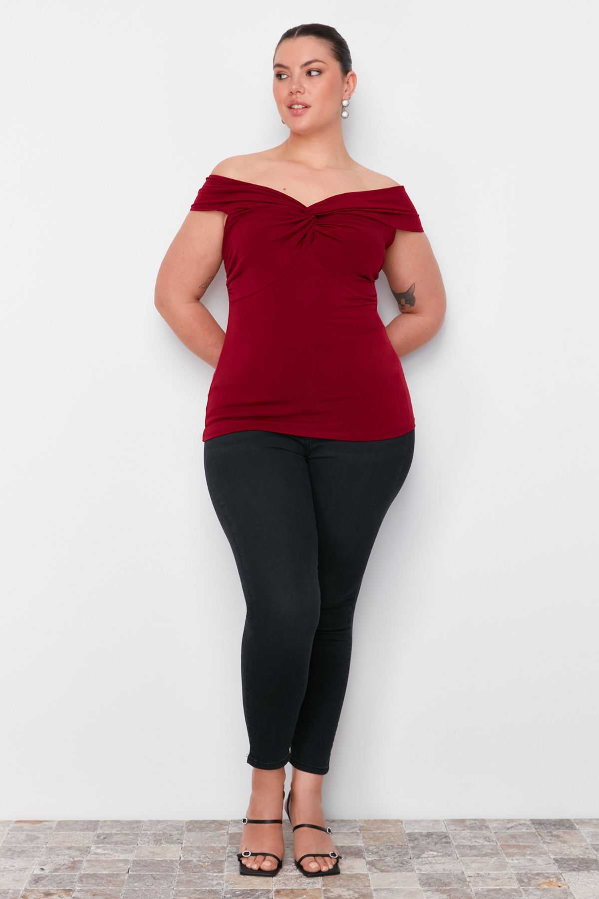 Trendyol Curve Claret Red Knitted Blouse with Knot Detail