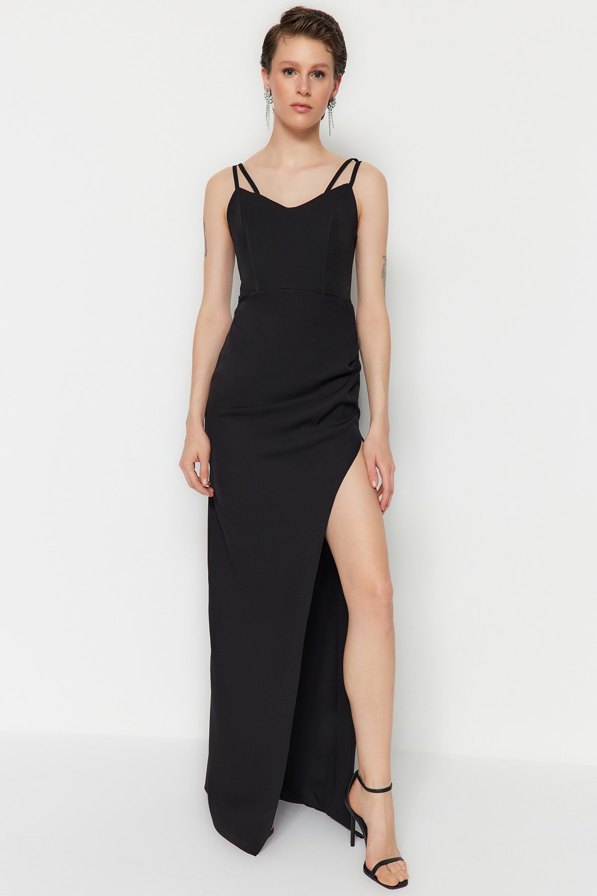 Trendyol Black Fitted Evening Dress With A Slit In Woven