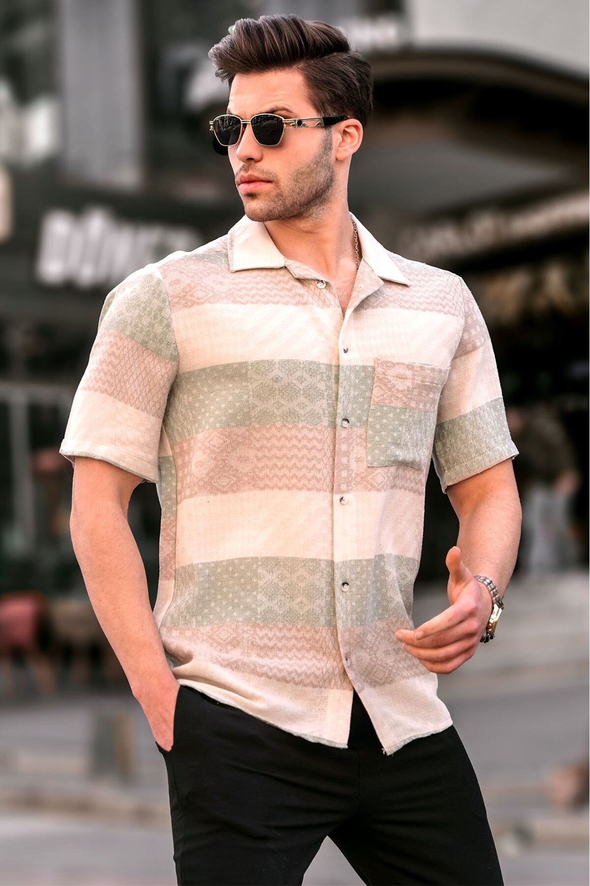 Levně Madmext Men's Green Short Sleeve Jacquard Shirt 5590