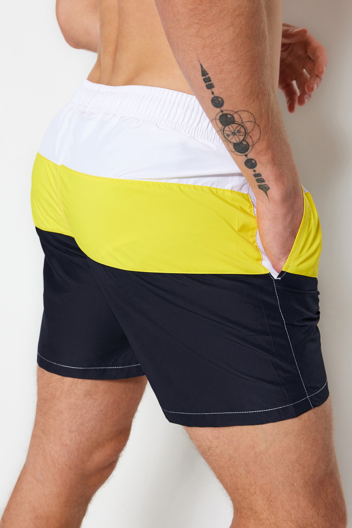 Pantaloni scurți de înot Trendyol