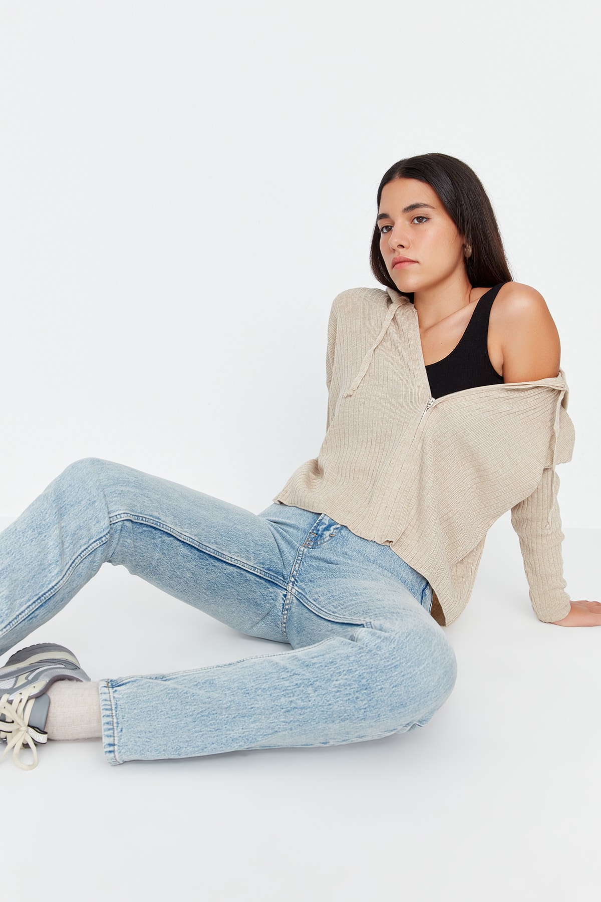 Trendyol Cardigan - Beige - Regular fit
