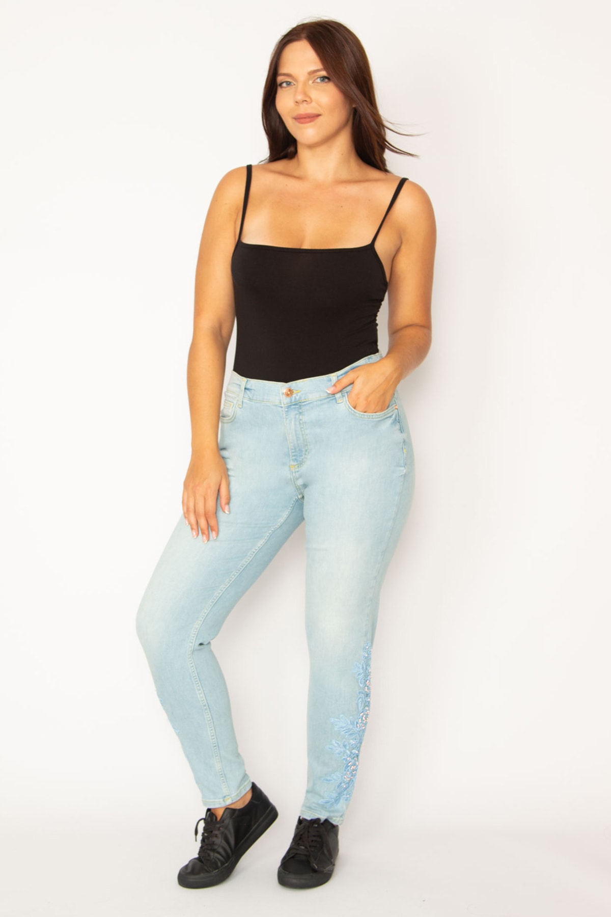 Şans Women's Blue Lycra Jeans With Lace And Pearl Detail On The Side Belt, Elasticated.