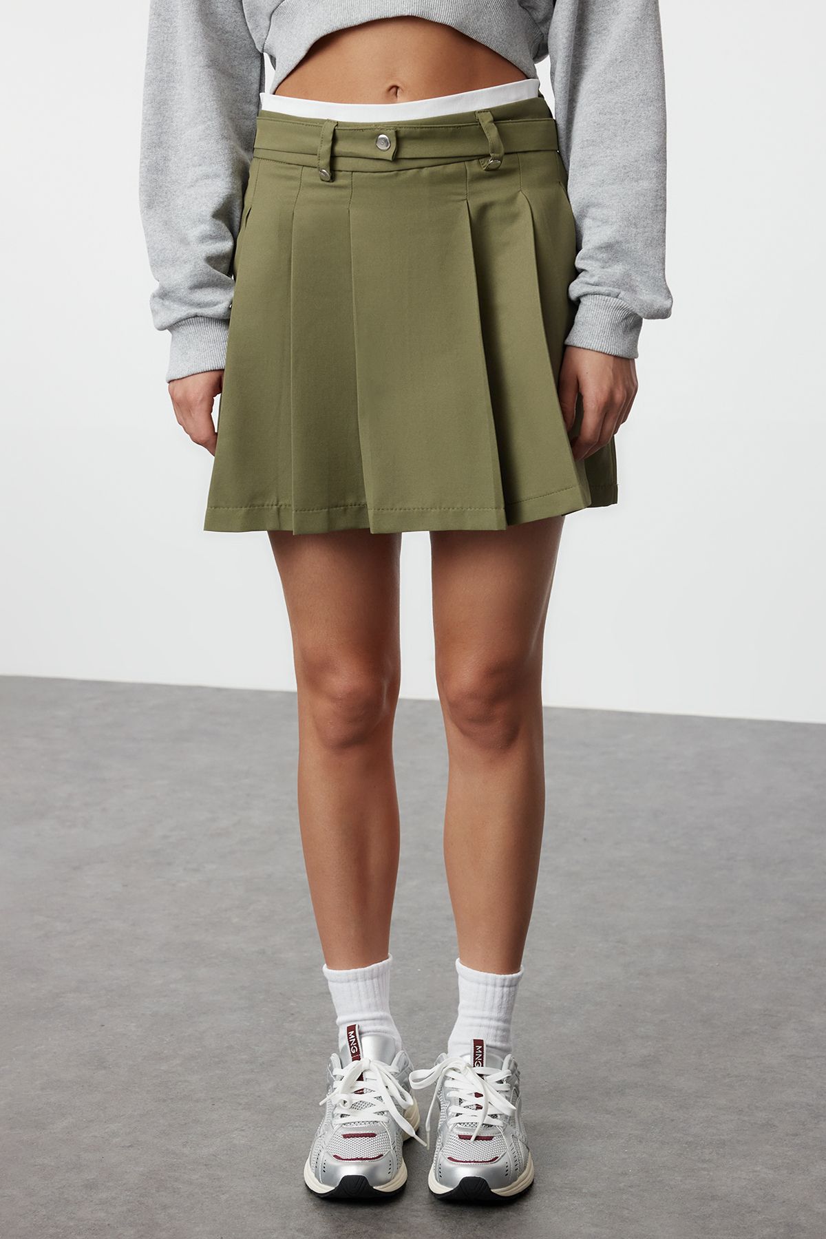 Trendyol Khaki Double Belt Detailed Pleated Mini Woven Skirt