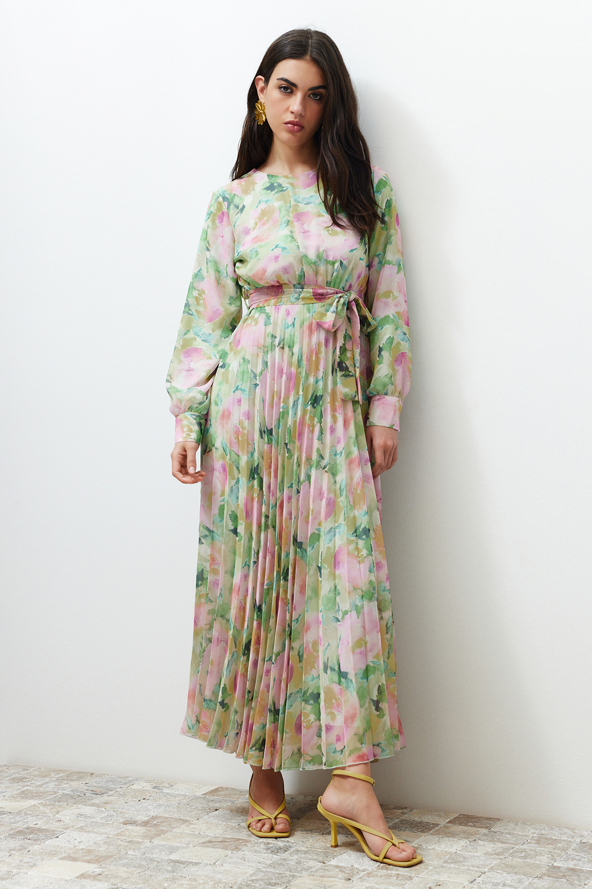 Trendyol Light Green Floral Belt Detailed Lined Pleated Chiffon Woven Dress