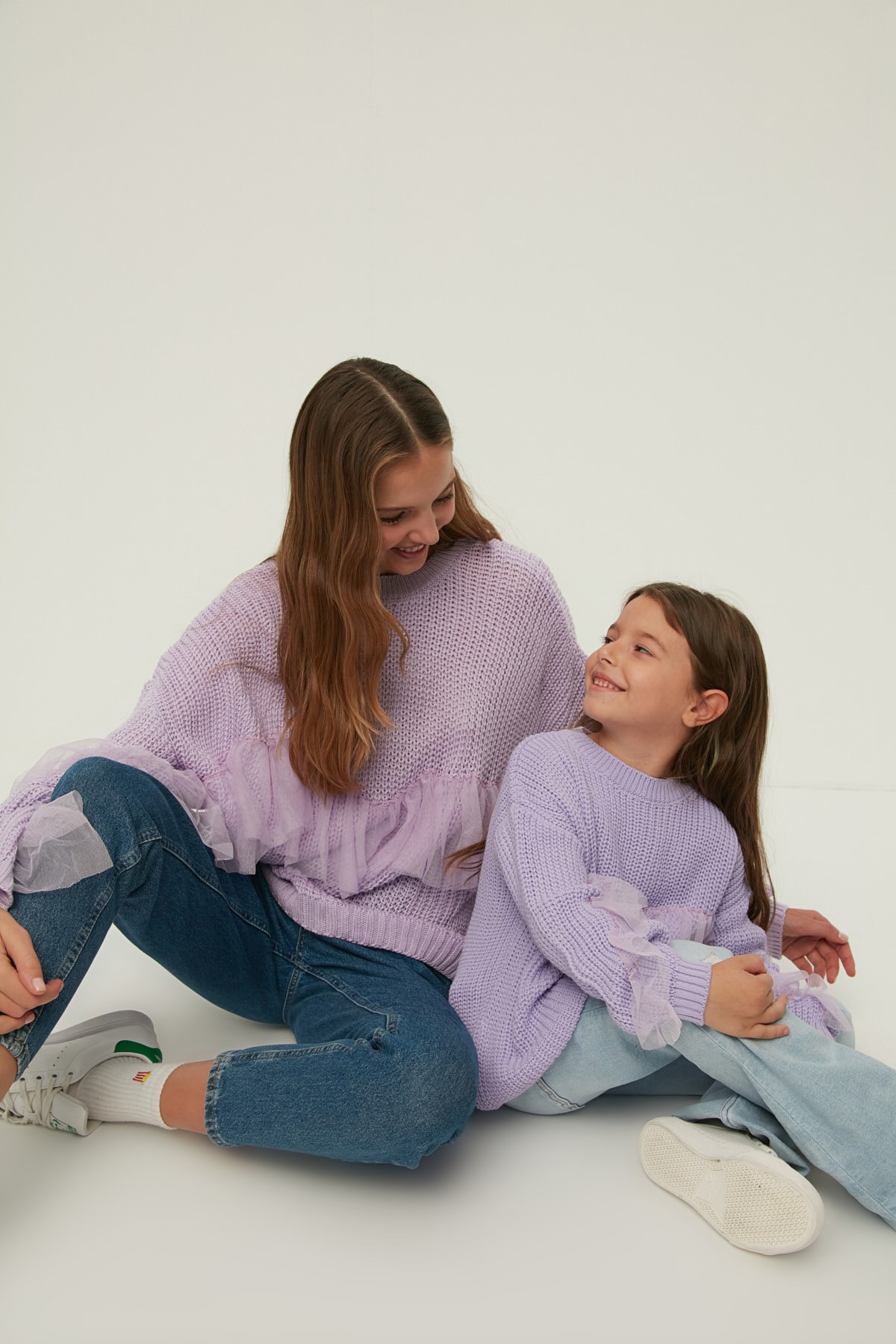 Levně Trendyol Lilac Tulle Girls' Knitwear Sweater with Ruffle Detail