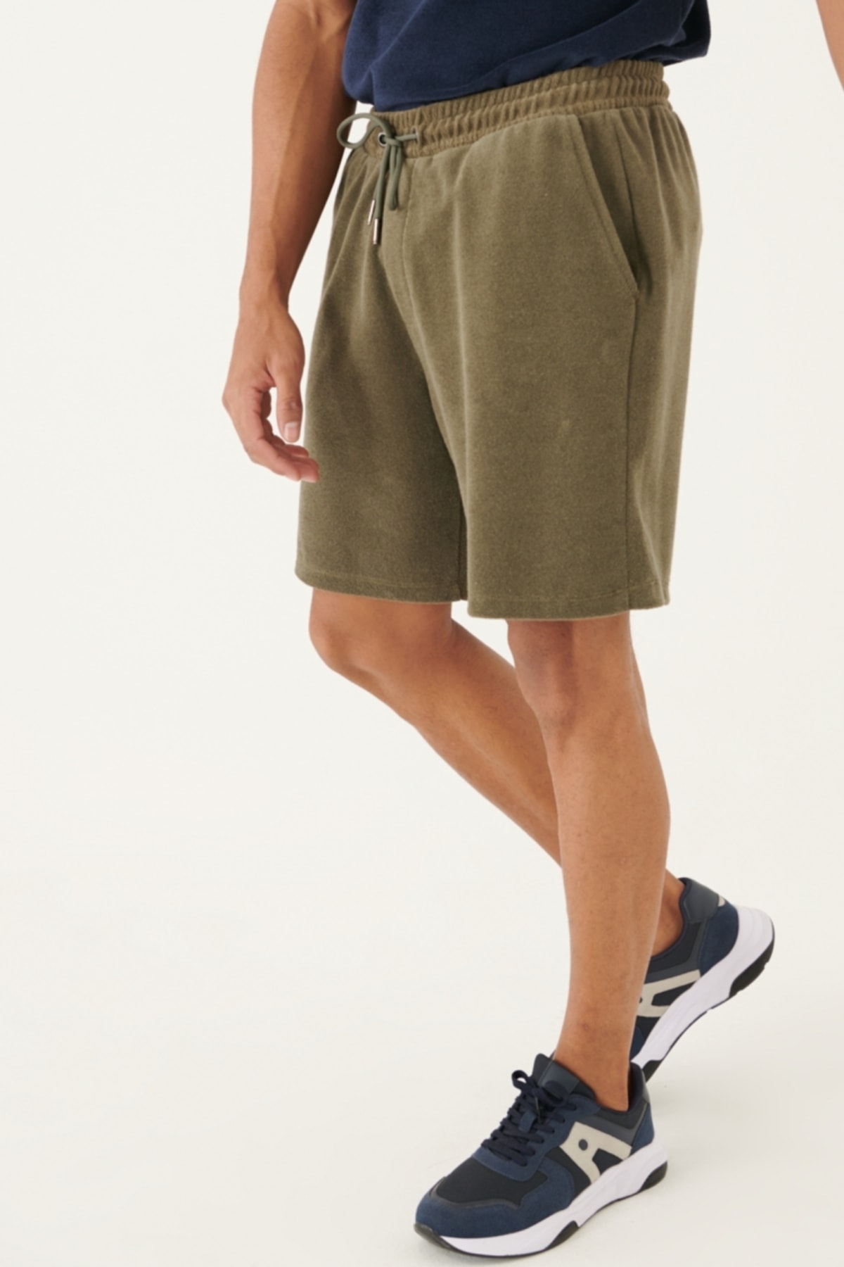 Levně ALTINYILDIZ CLASSICS Men's Khaki Standard Fit Regular Cut Terry Shorts