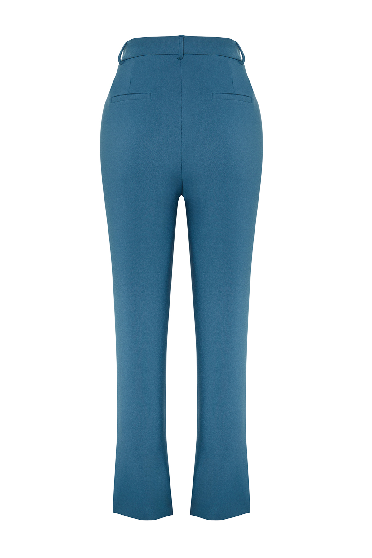 Pantaloni dama, Trendyol Basic