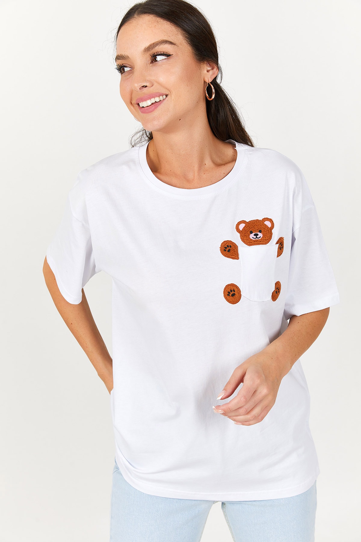 armonika Women's White Oversized T-shirt with Pocket and Teddy bears