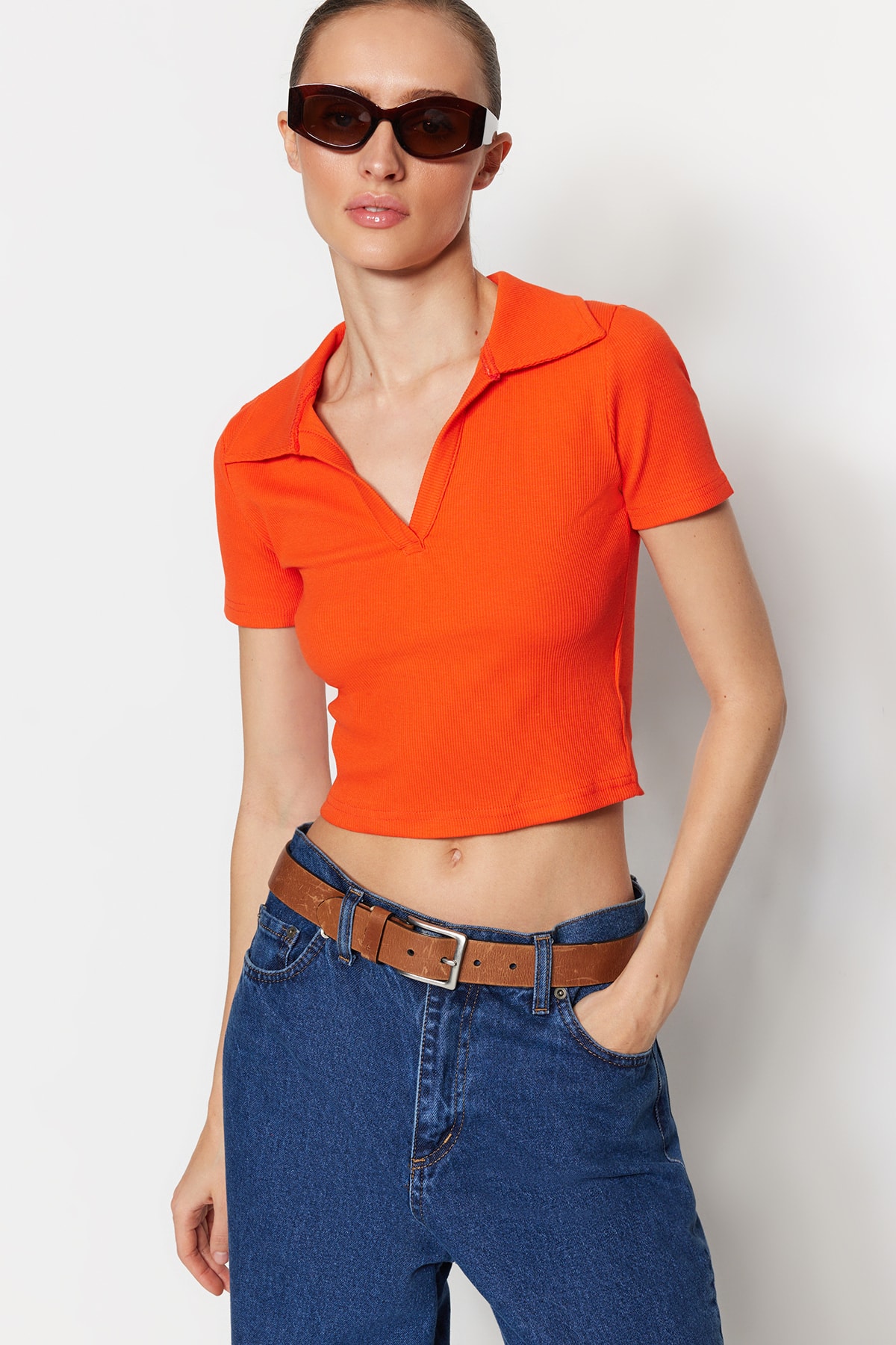 Levně Trendyol Orange Fitted/Situated Crop Polo Neck Ribbed Stretch Knit Blouse