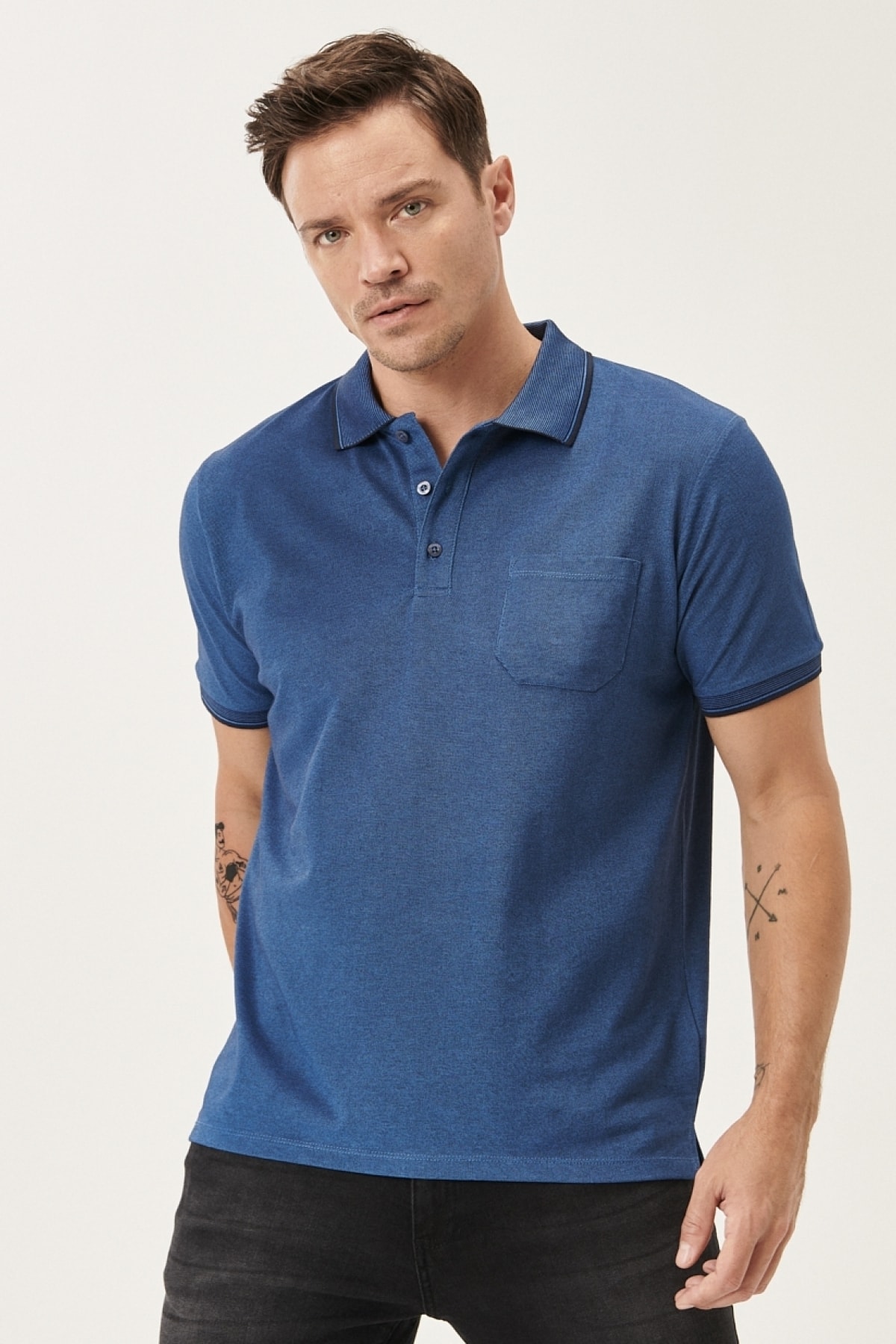 Levně AC&Co / Altınyıldız Classics Men's Non-Shrink Cotton Fabric Regular Fit Relaxed Cut Navy-indigo Roll Up Polo Neck Pocket T-Shirt
