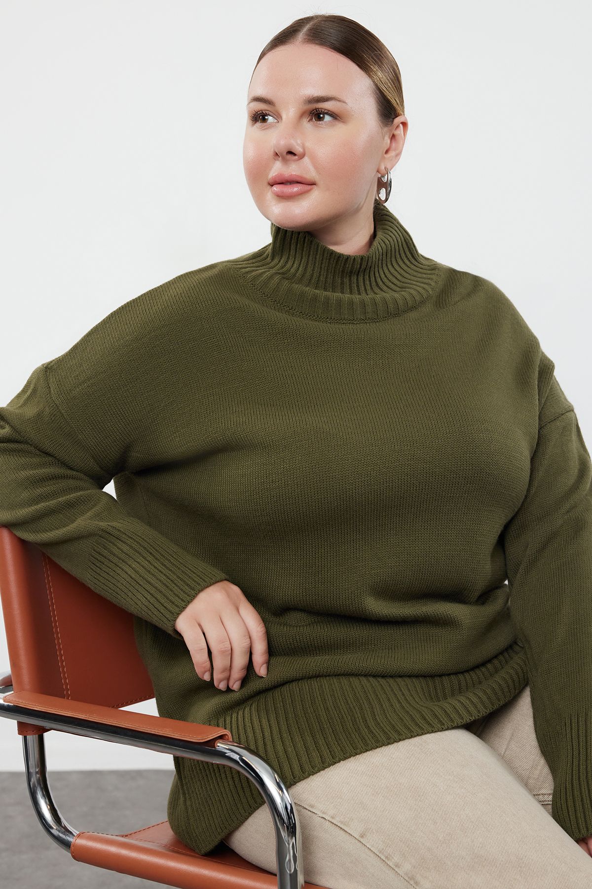 Trendyol Curve Khaki Half Turtleneck Low Sleeve Knitwear Sweater