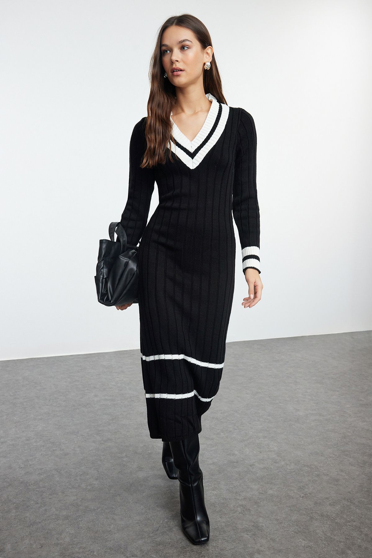 Trendyol Black Midi Knit Color Block Dress