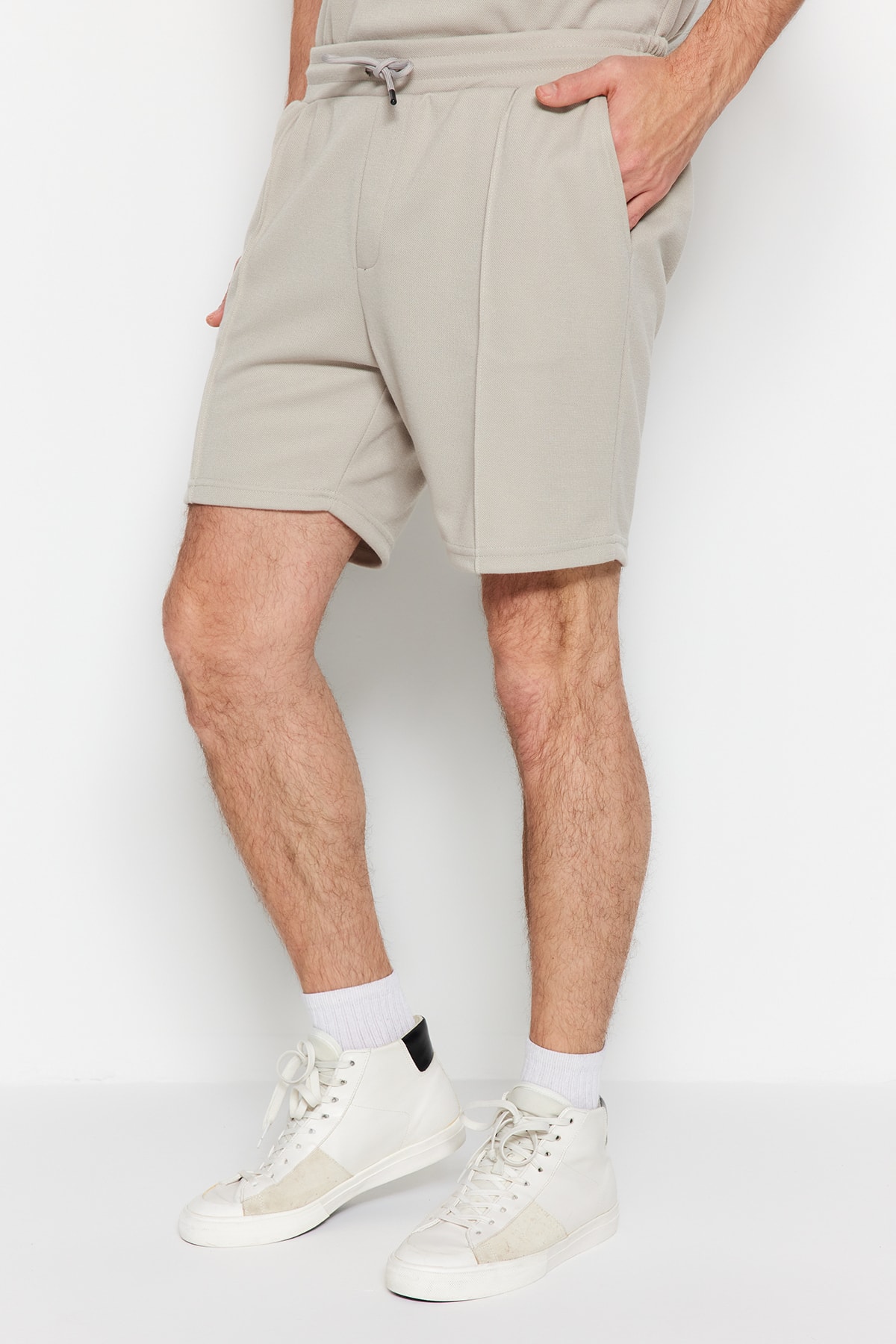 Levně Trendyol Stone Regular/Normal Fit Medium Length Textured Elastic Waist Stitch Detail Pique Shorts