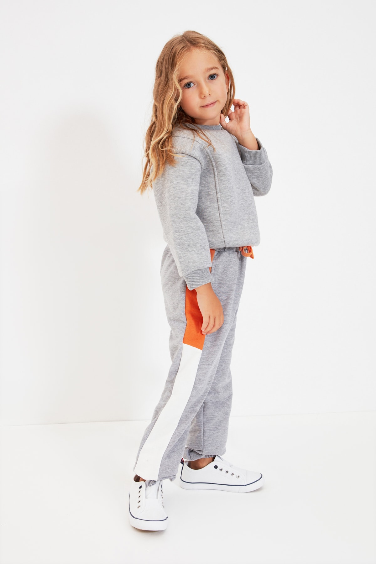 Trendyol Gray Color Block Girls' Knitted Thin Sweatpants