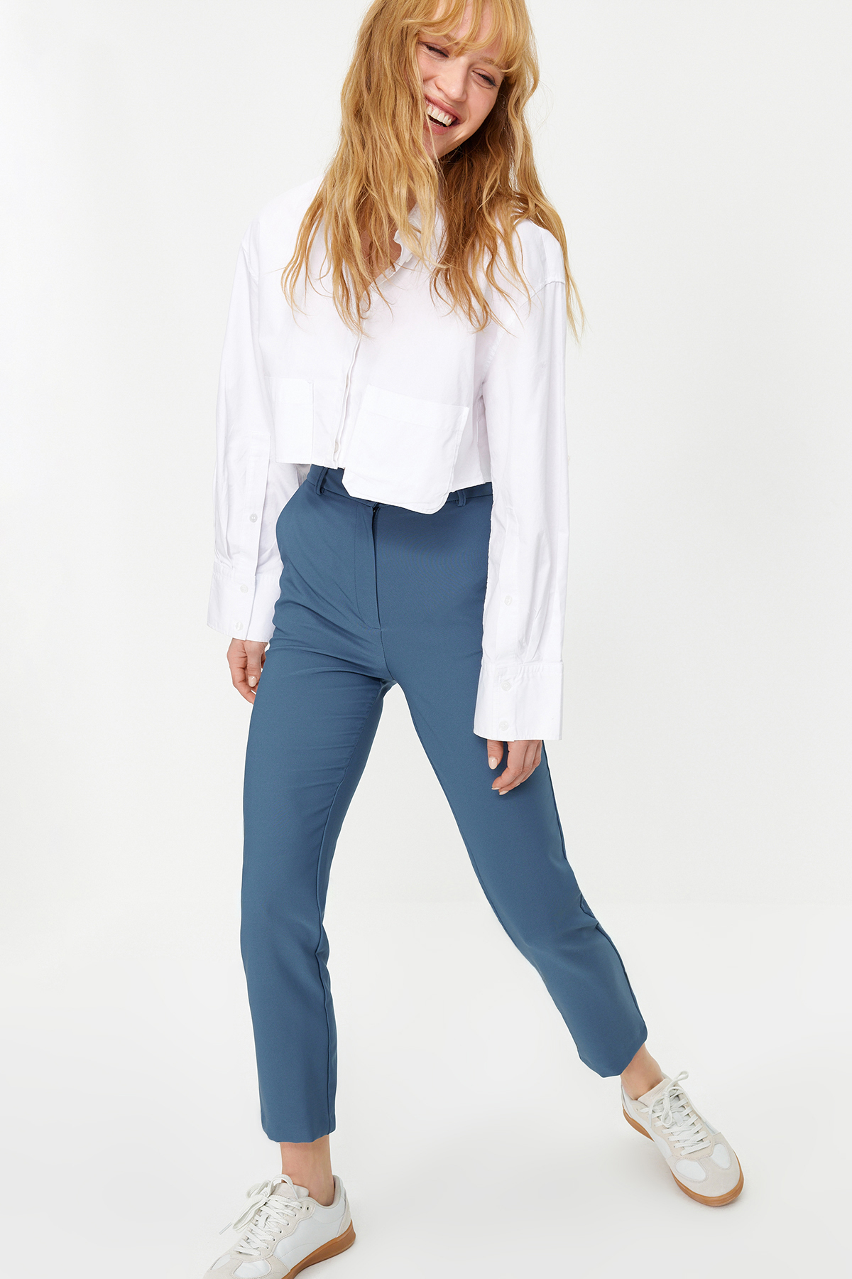 Pantaloni dama, Trendyol Basic