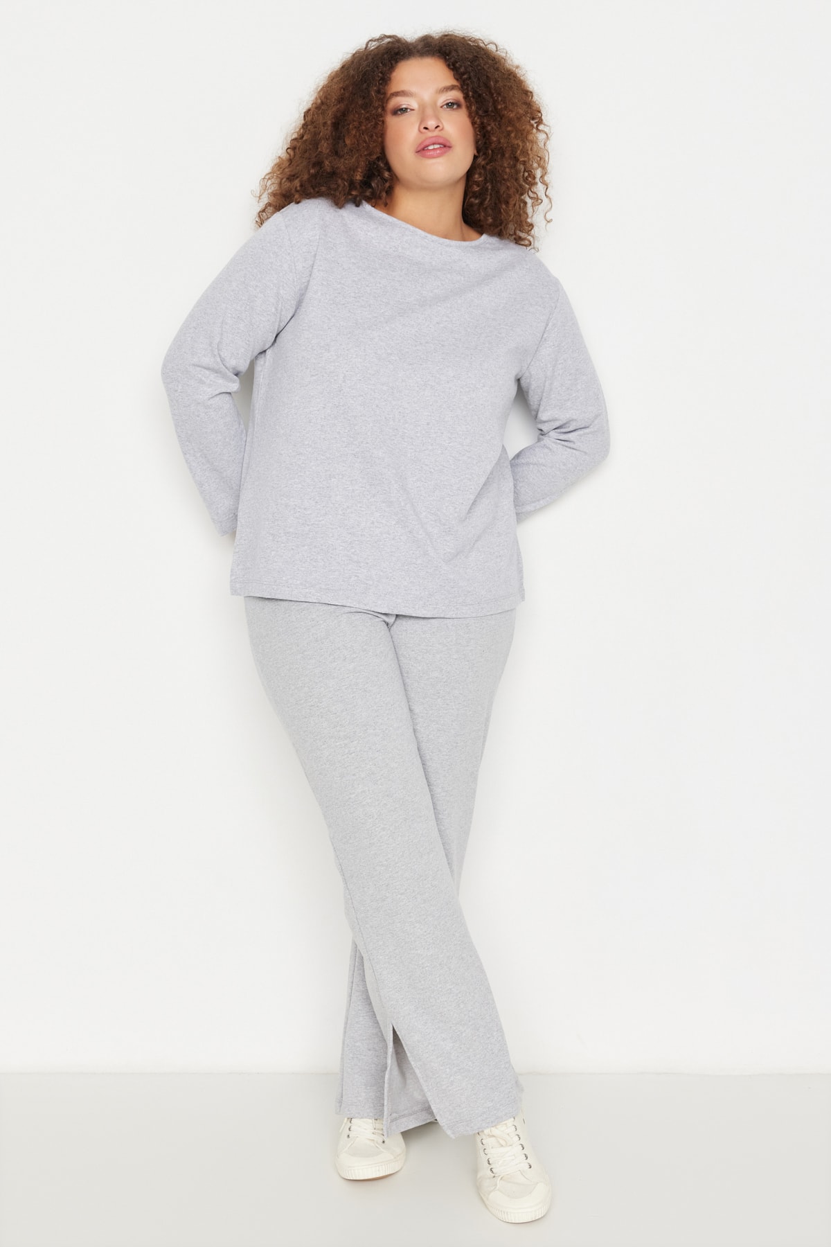 Trendyol Curve Gray Knitted Pajama Set With Slits On The Legs