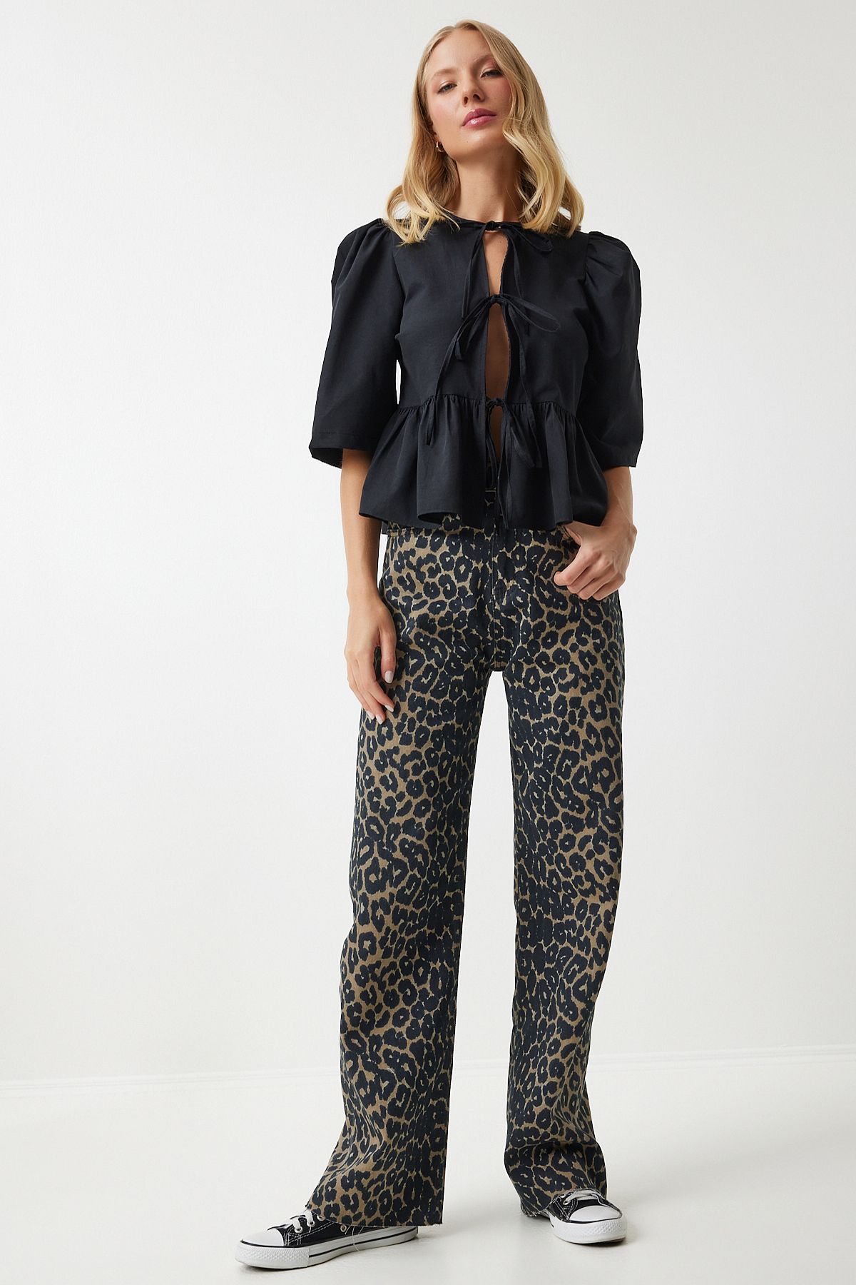 Happiness İstanbul Women's Black Brown Leopard Patterned Straight Jeans