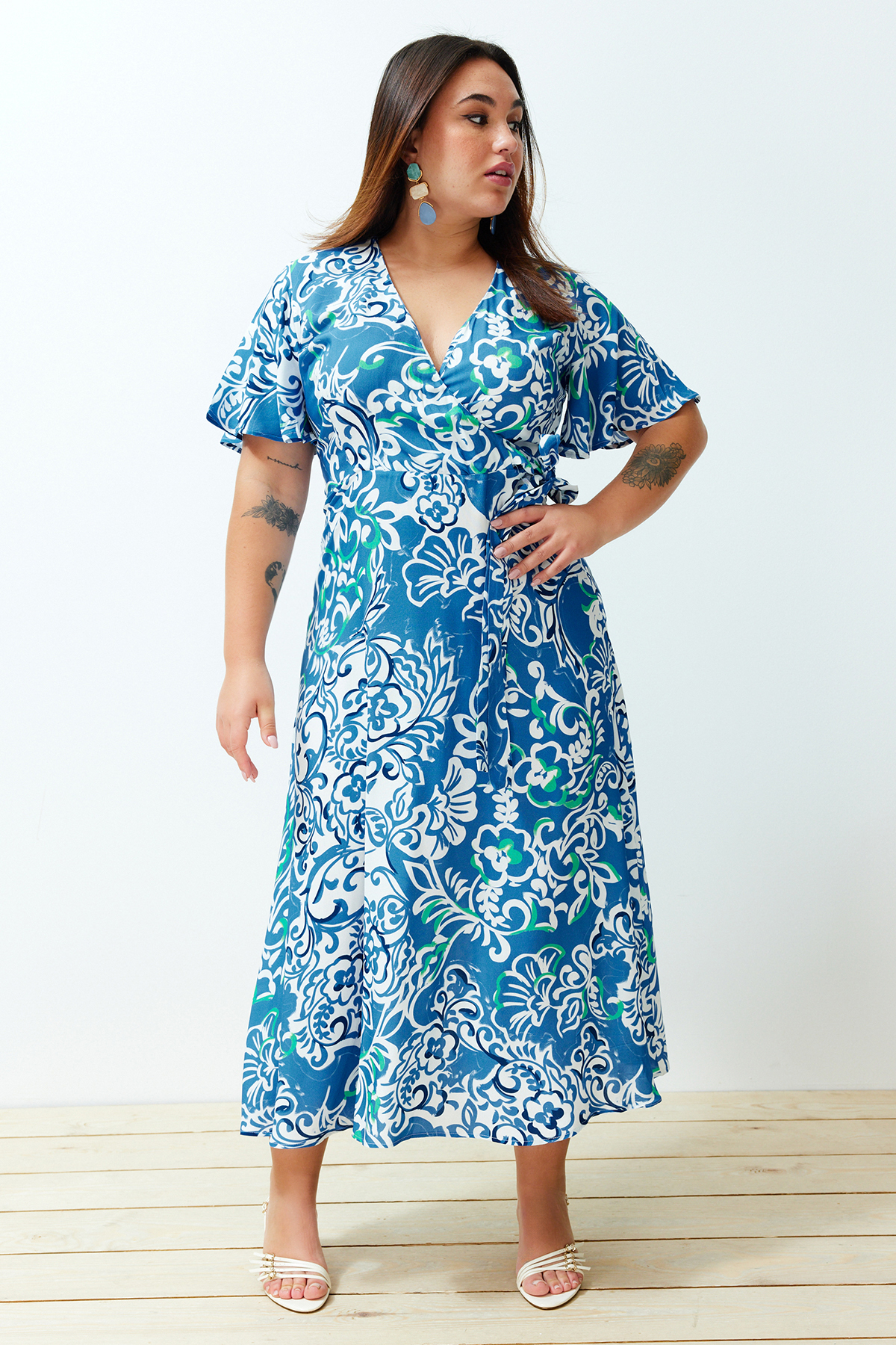 Levně Trendyol Curve Multi Color Patterned A-line Woven Dress
