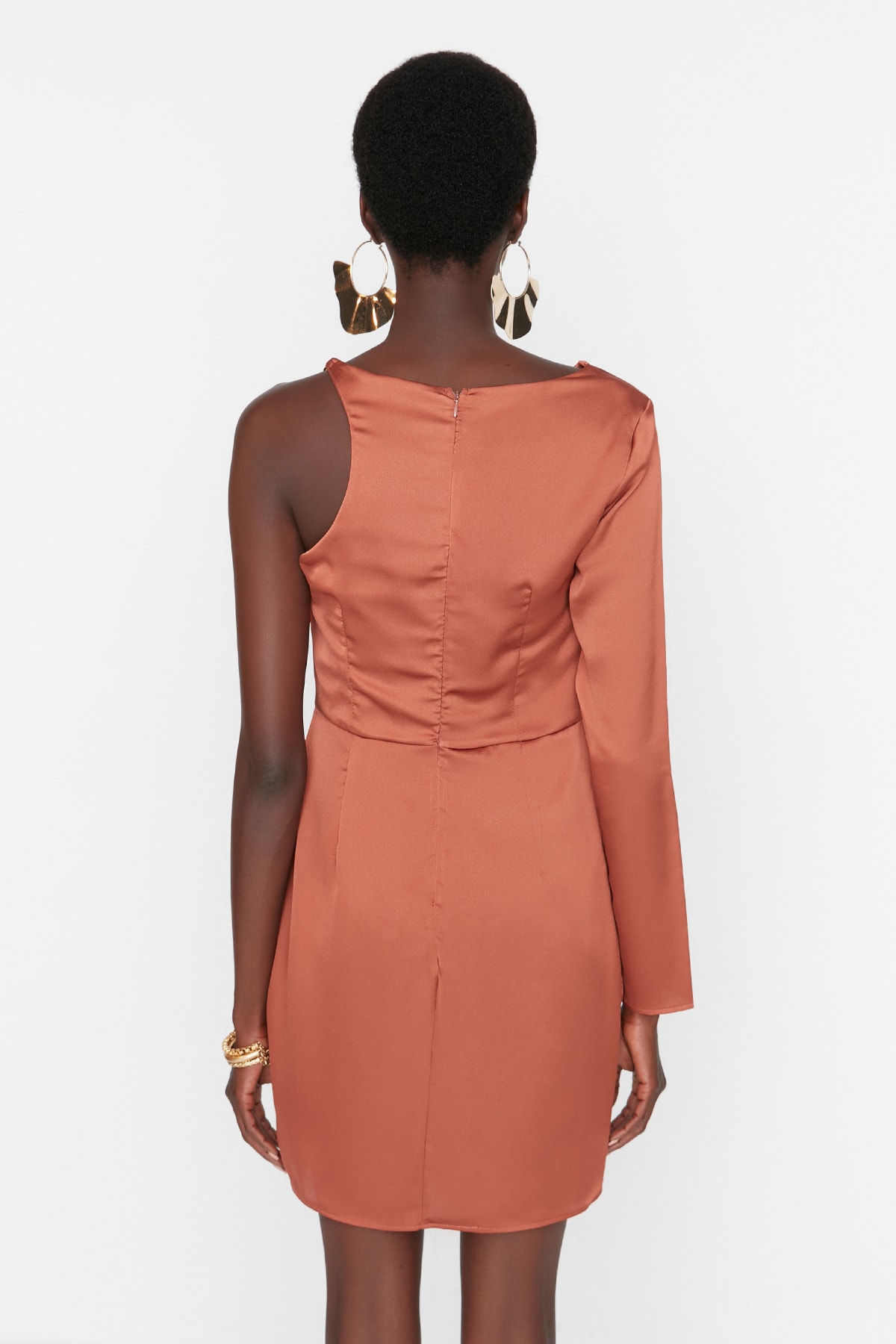 Trendyol Elegant Evening Dress with Cinnamon Satin Shoulder Detail