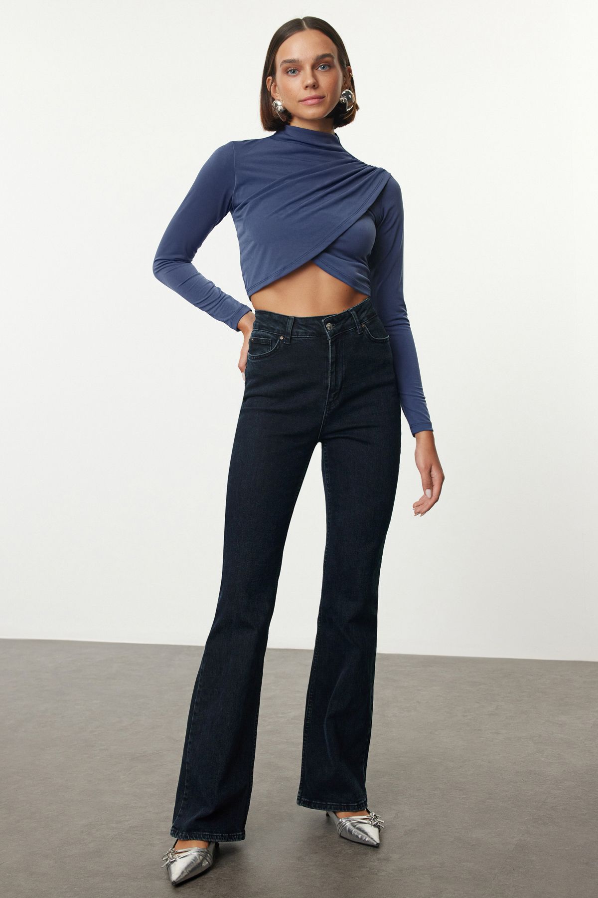 Trendyol Indigo High Collar Draped Crop Blouse
