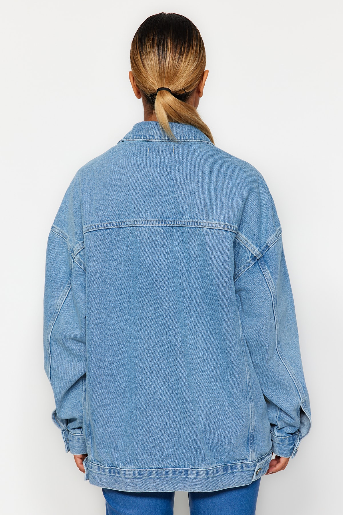 Jachetă Trendyol Blue Oversize Trucker Denim