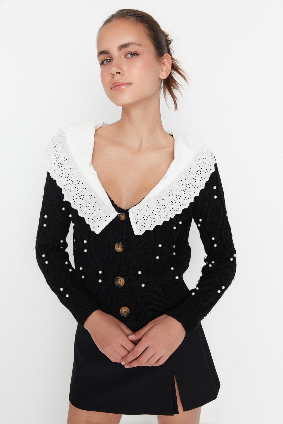 Trendyol Black Garni Detailed Knitwear Cardigan