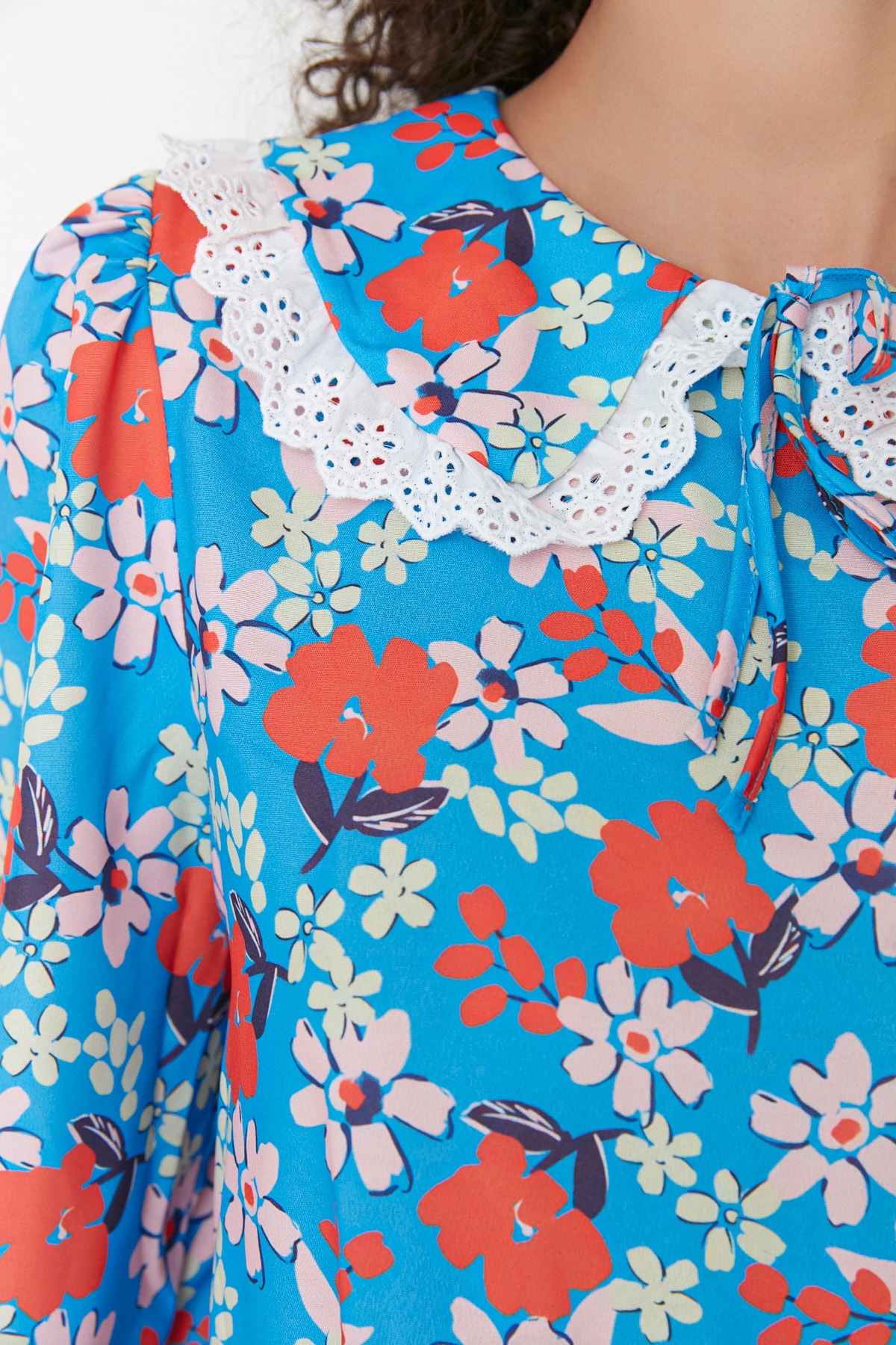 Trendyol Blue Baby Collar Floral Pattern Woven Dress