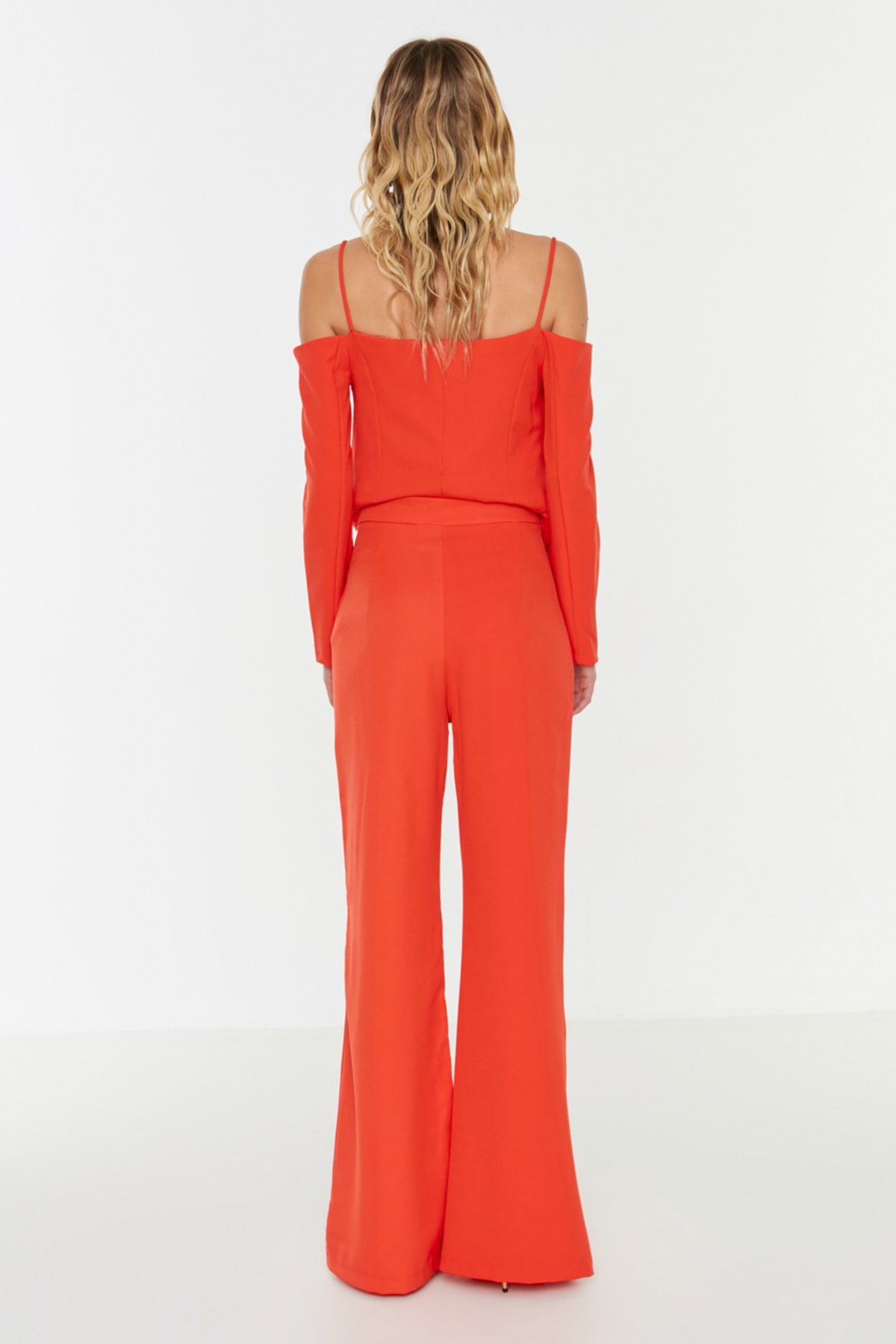 Pantaloni dama Trendyol Slit Detailed