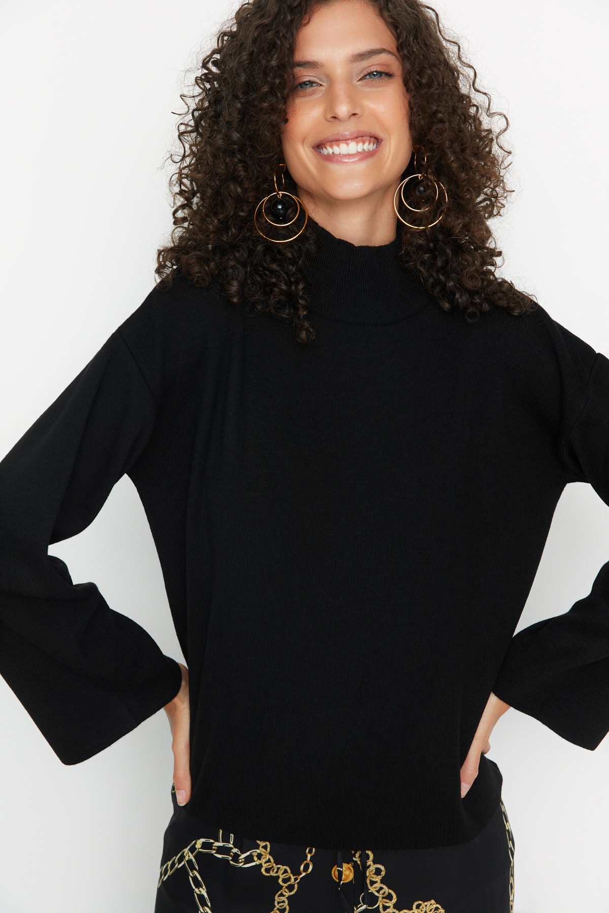 Trendyol Sweater - Black - Regular fit