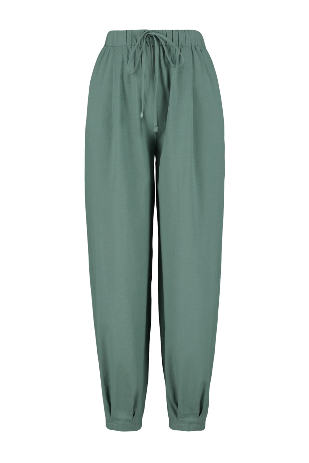 Pantaloni dama, Trendyol