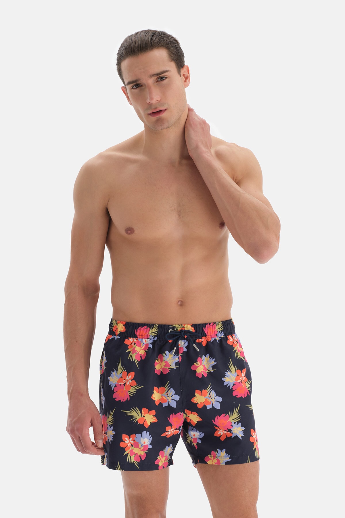 Levně Dagi Navy Blue - Pink Floral Patterned Short Swim Shorts