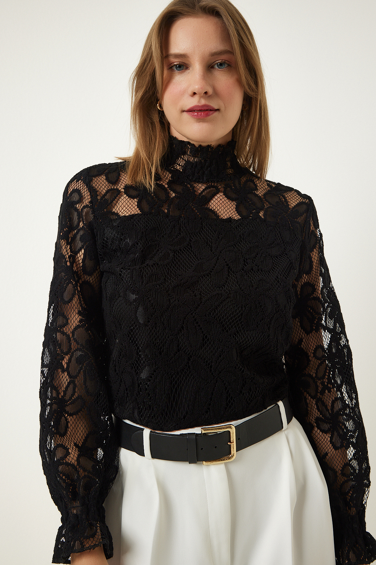 Happiness İstanbul Black High Neck Lace Elegant Blouse