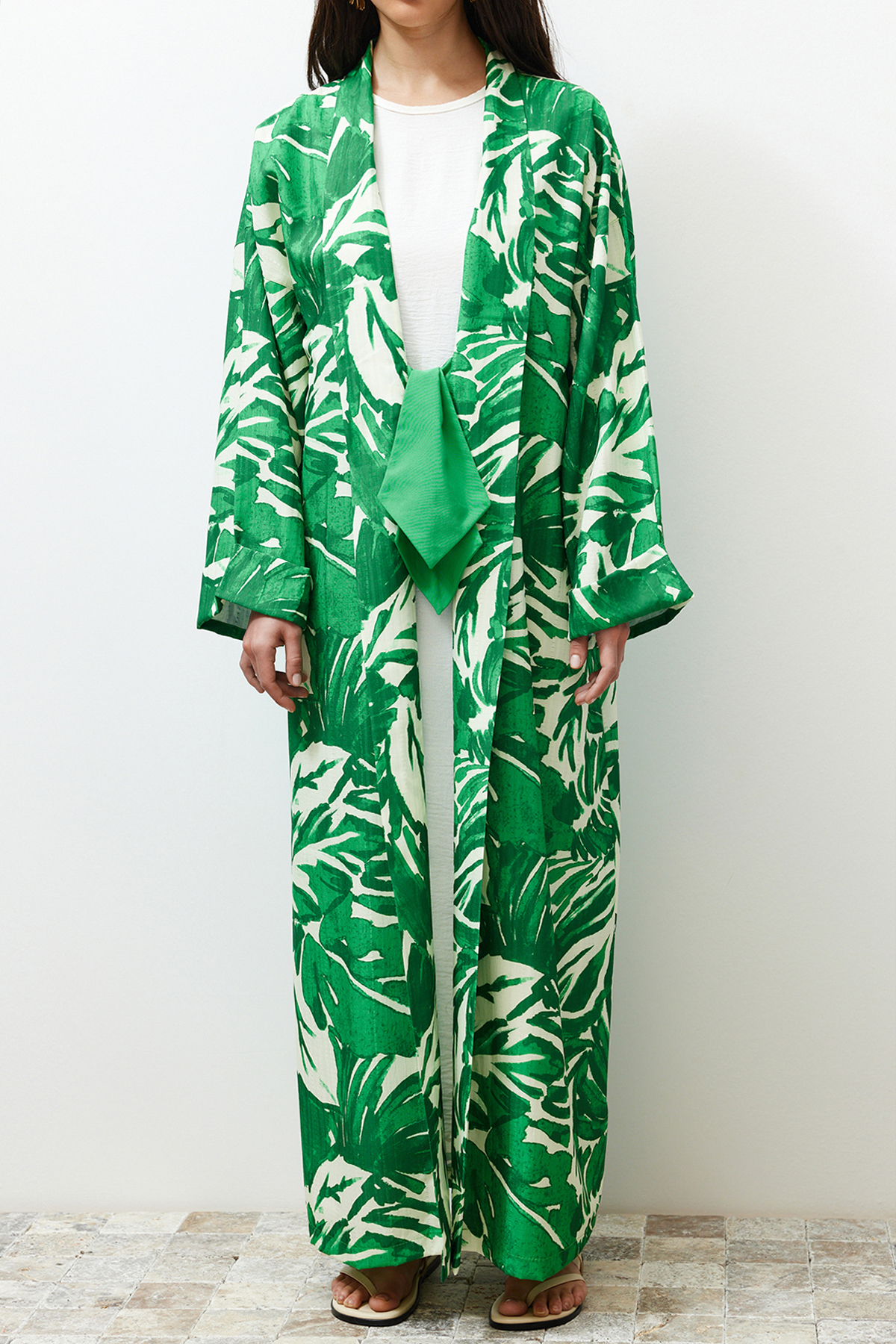 Trendyol Green Tropical Pattern Long Woven Kimono &amp; Kaftan