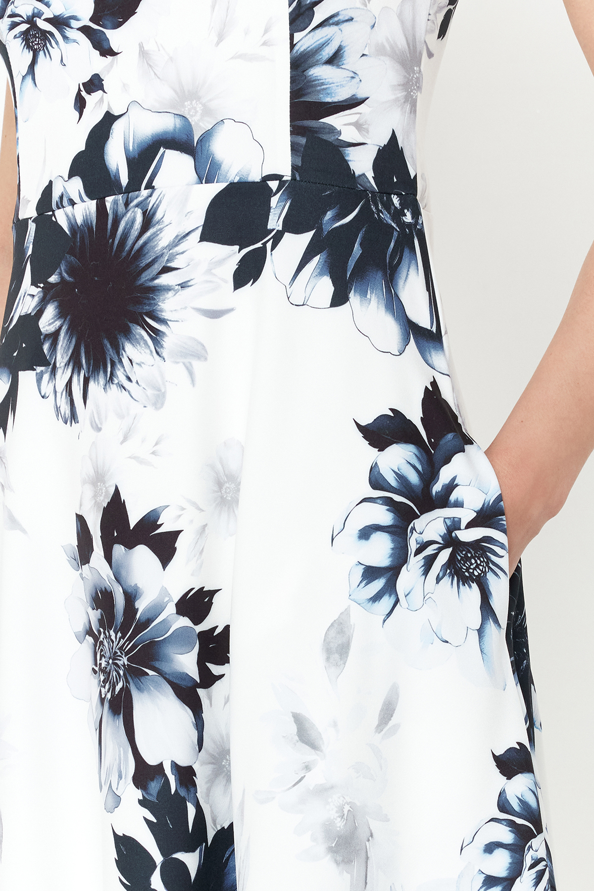 Trendyol Multicolored A-Cut Bow Detailed Woven Elegant Evening Dress