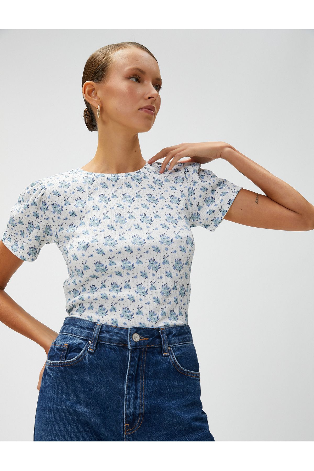 F&F Pure Cotton Short Sleeved T-Shirt in Blue - Groceries